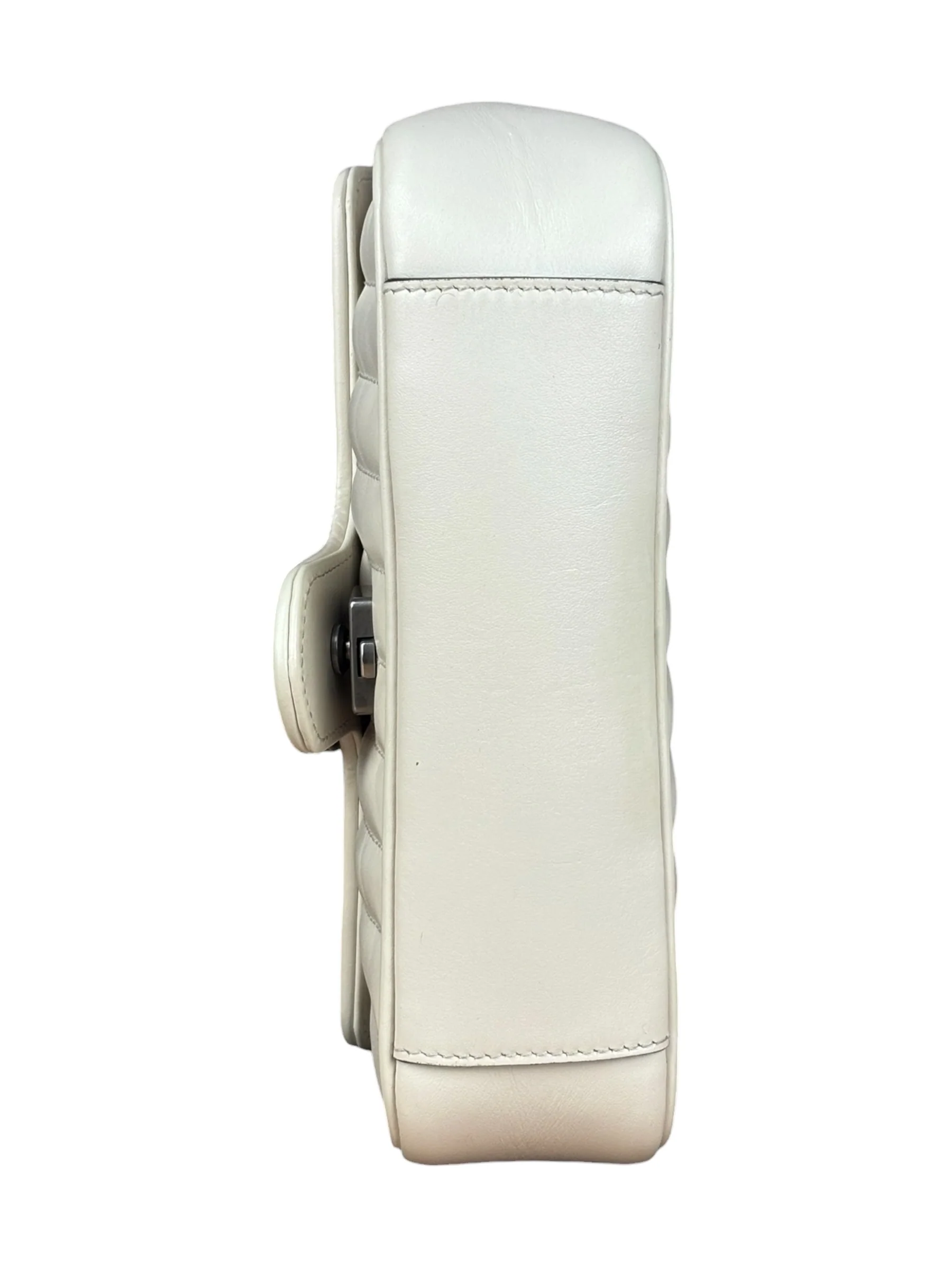 Gucci GG Marmont White Matelasse Bag - Image 3