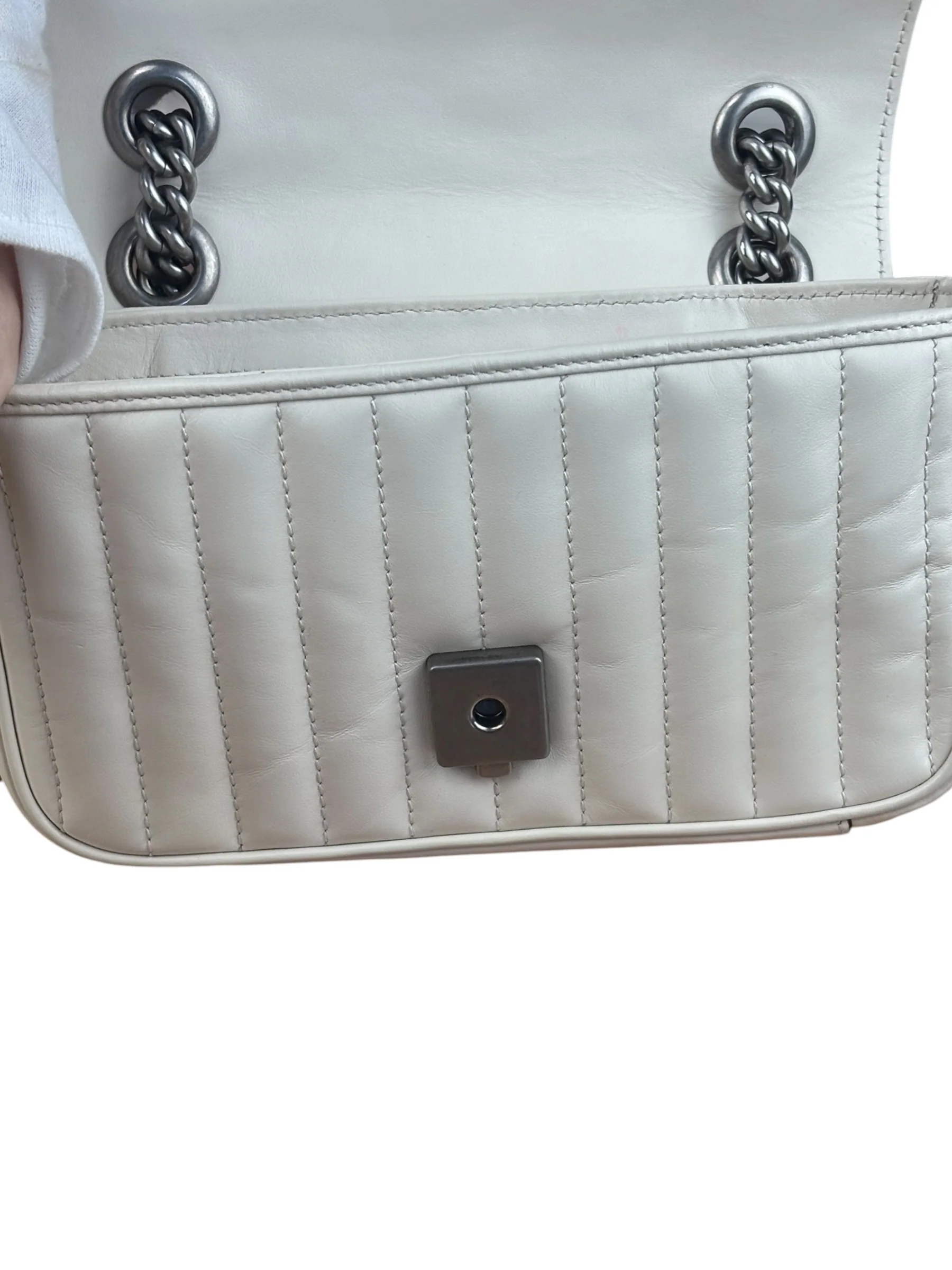 Gucci GG Marmont White Matelasse Bag - Image 8