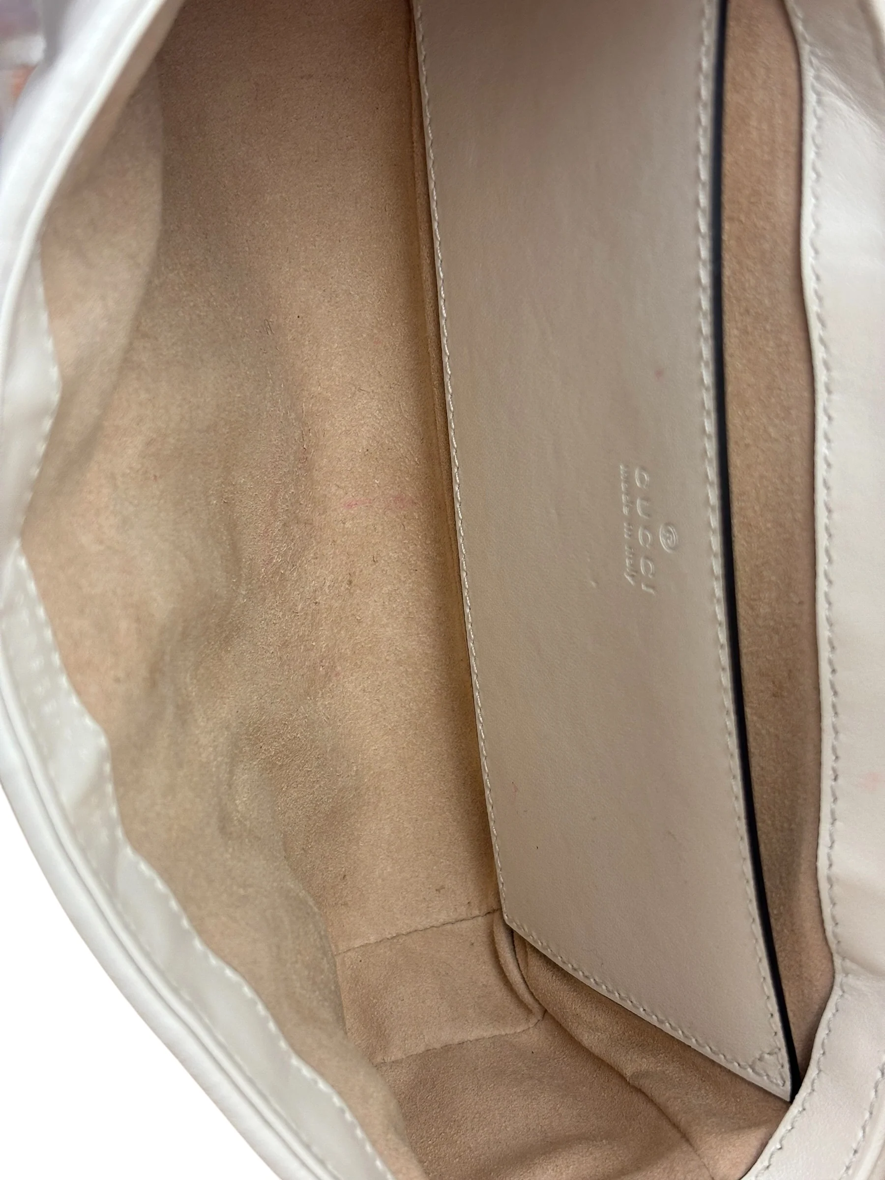 Gucci GG Marmont White Matelasse Bag - Image 9