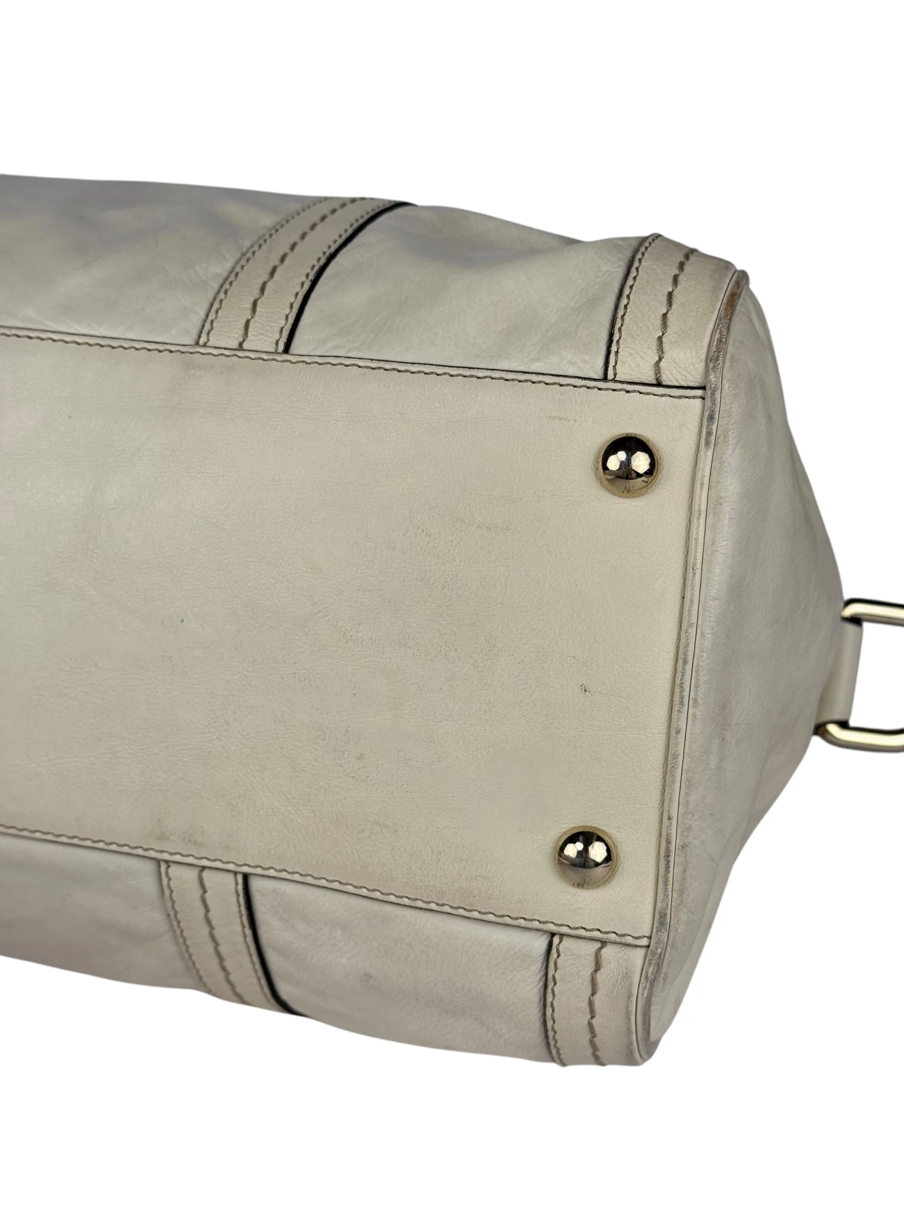 Gucci Ivory Leather Vintage Duchessa Boston Handbag - Image 14