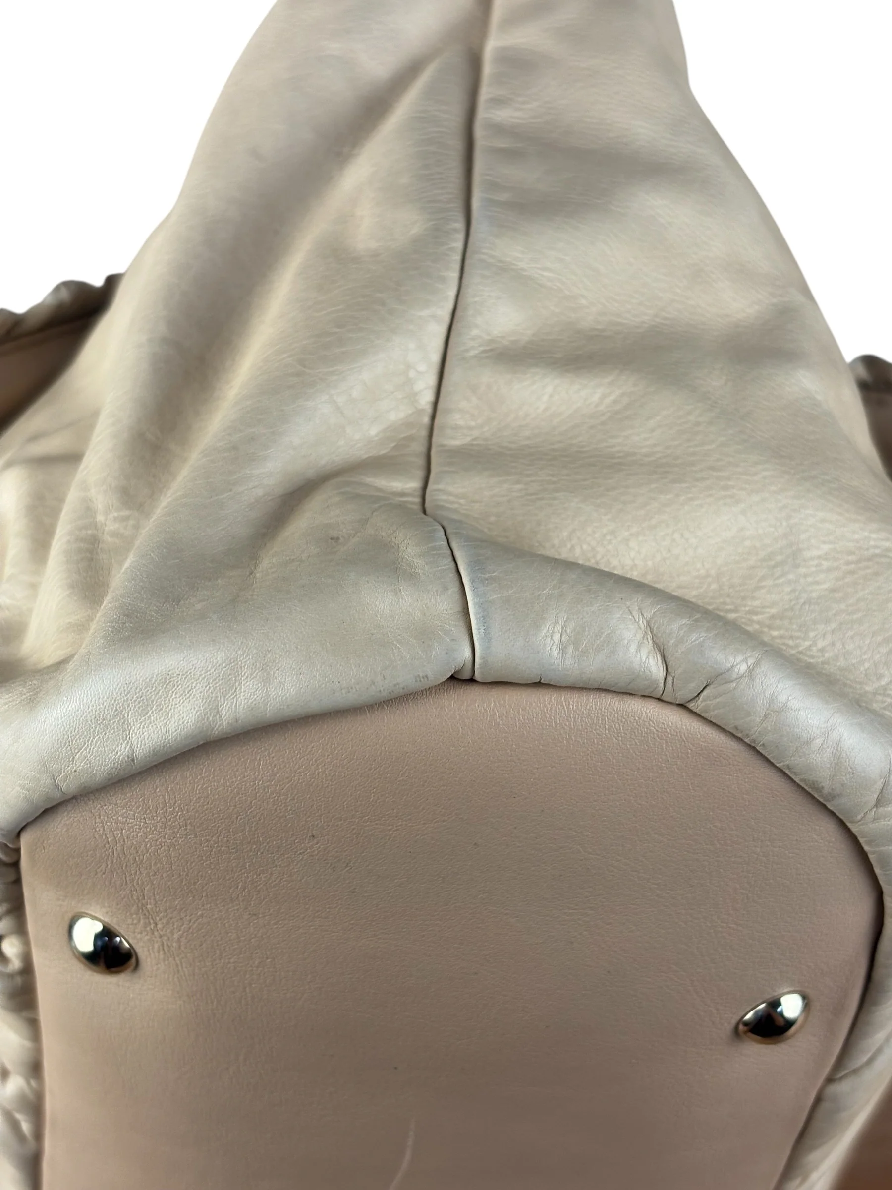 Gucci Vintage Beige Leather Ruched Handle Tote - Image 16