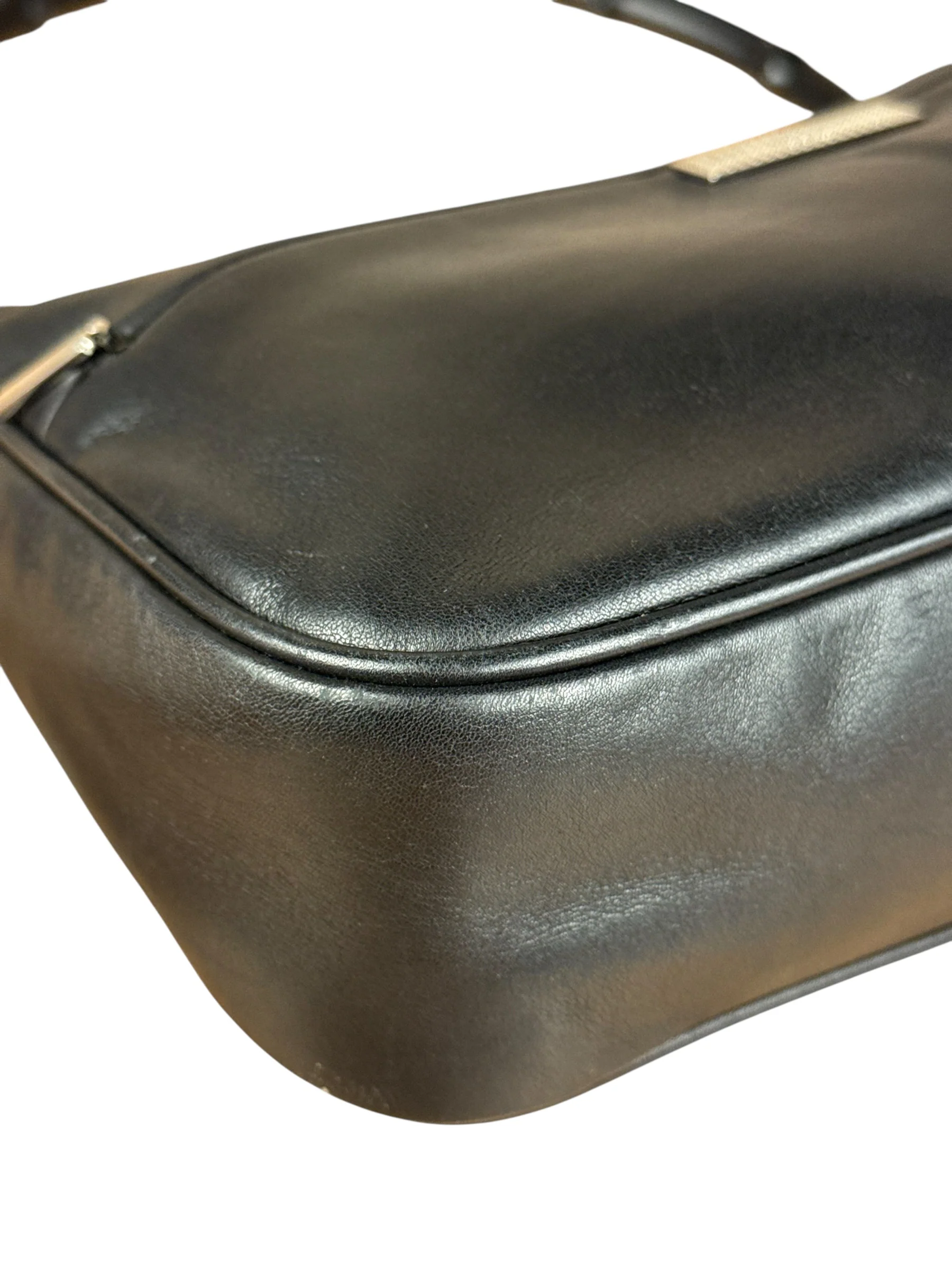 Gucci Vintage Black Leather Bamboo Shoulder Bag - Image 16