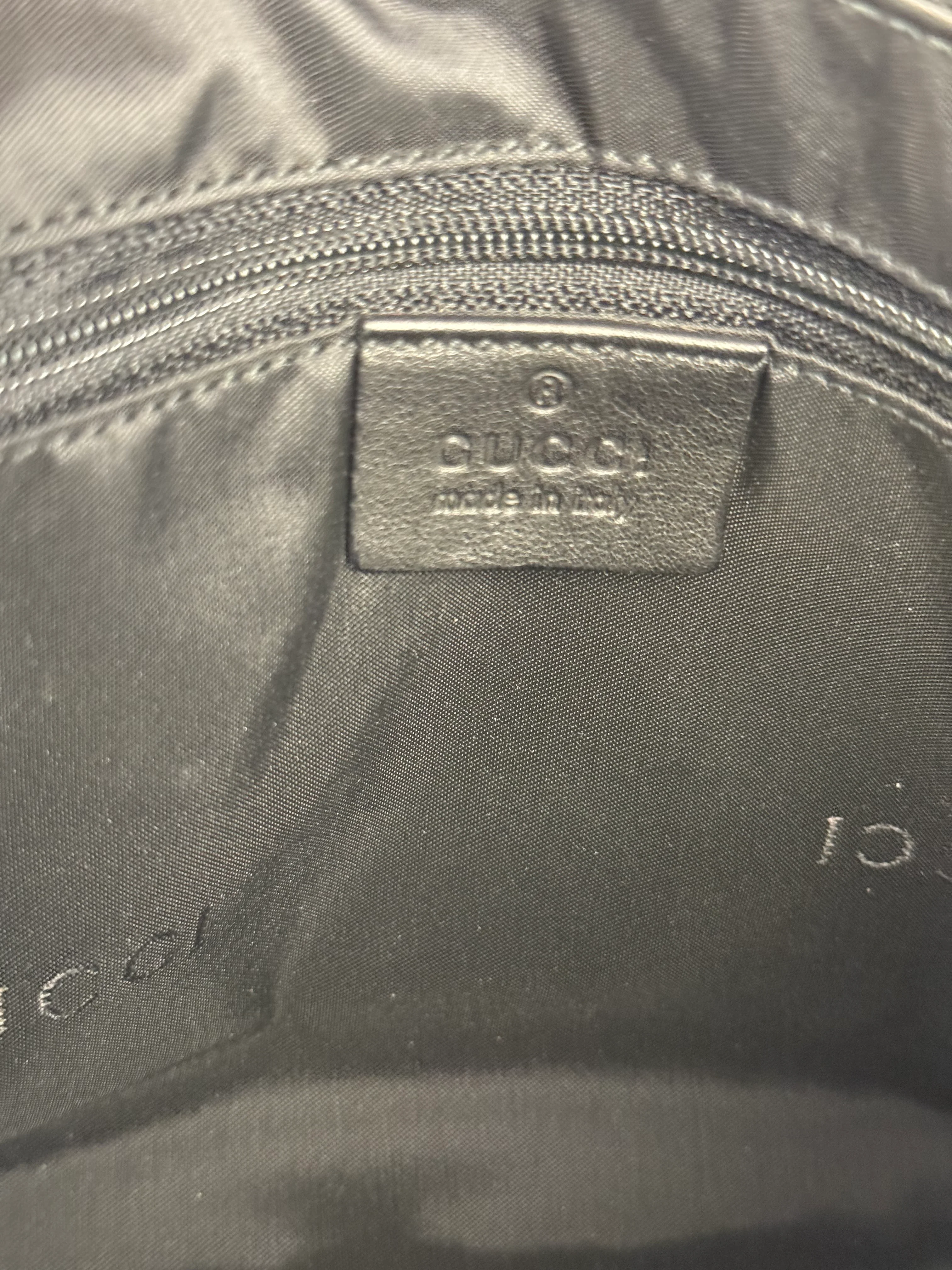 Gucci Vintage Black Leather Bamboo Shoulder Bag - Image 22