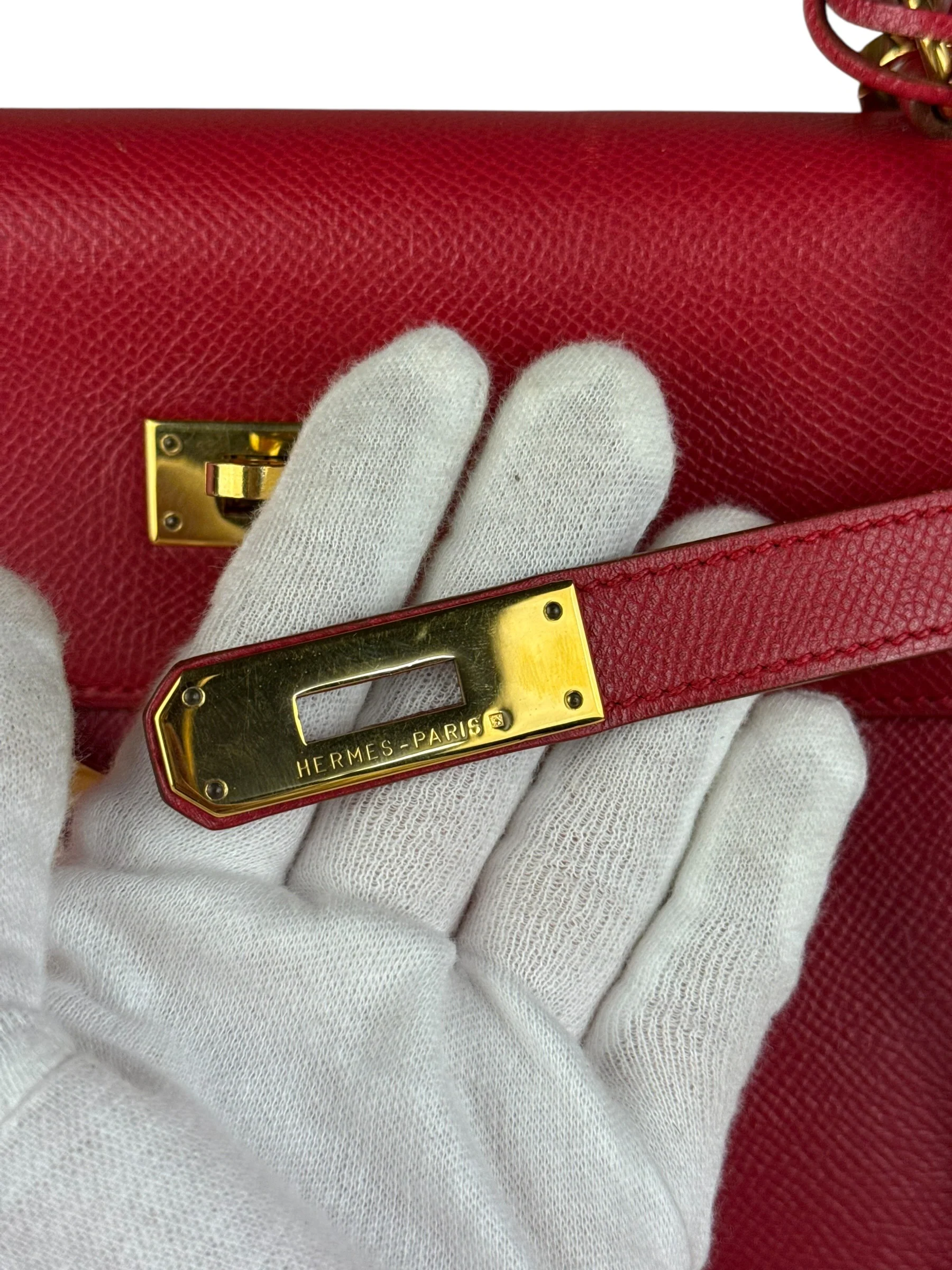 Hermes Kelly 32 Courchevel Rouge Vif Gold Handbag 1997 - Image 8