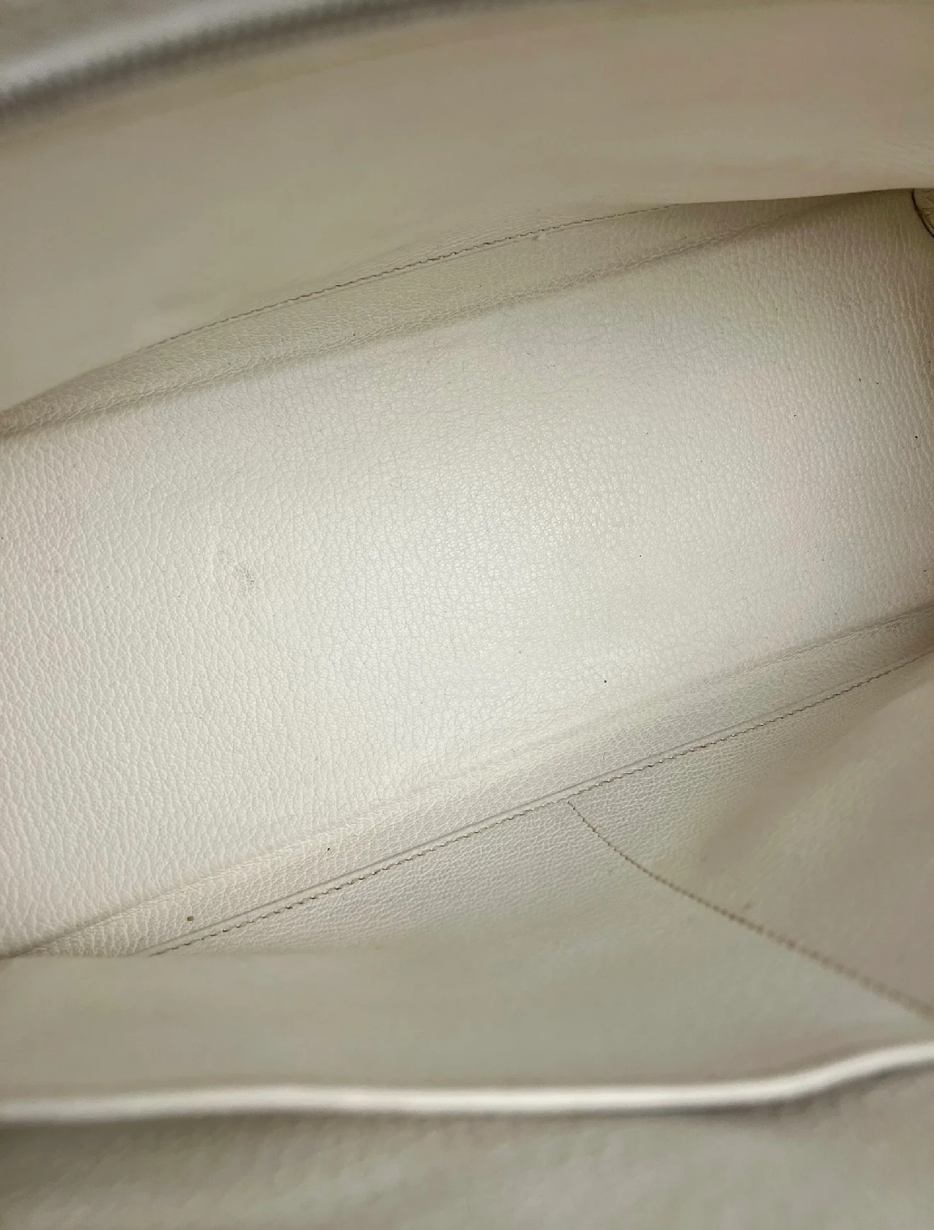 Hermes Kelly 32 White Clemence Leather Handbag 2008 - Image 27