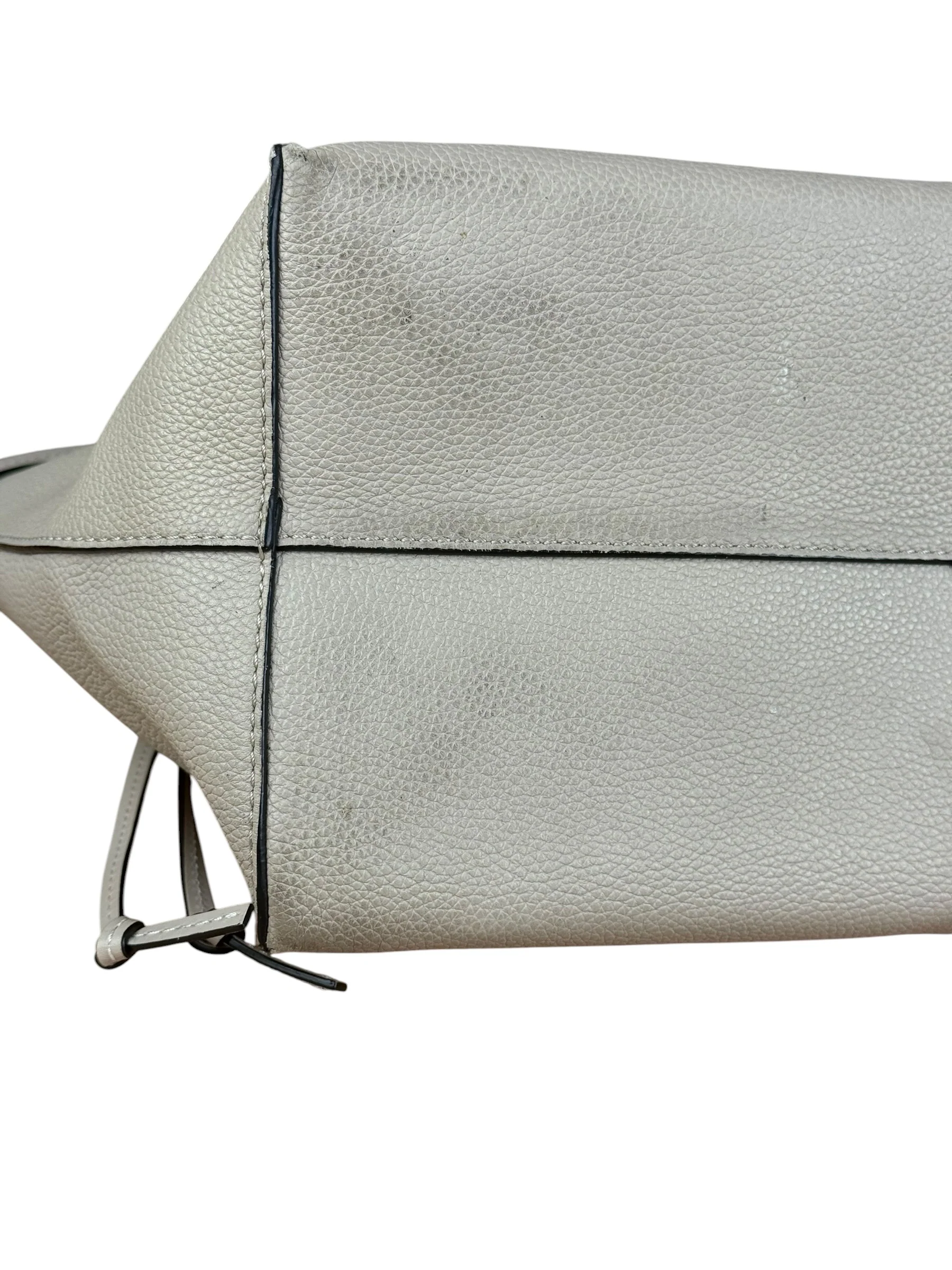 Loewe Beige Pebbled Leather Cushion Tote - Image 16