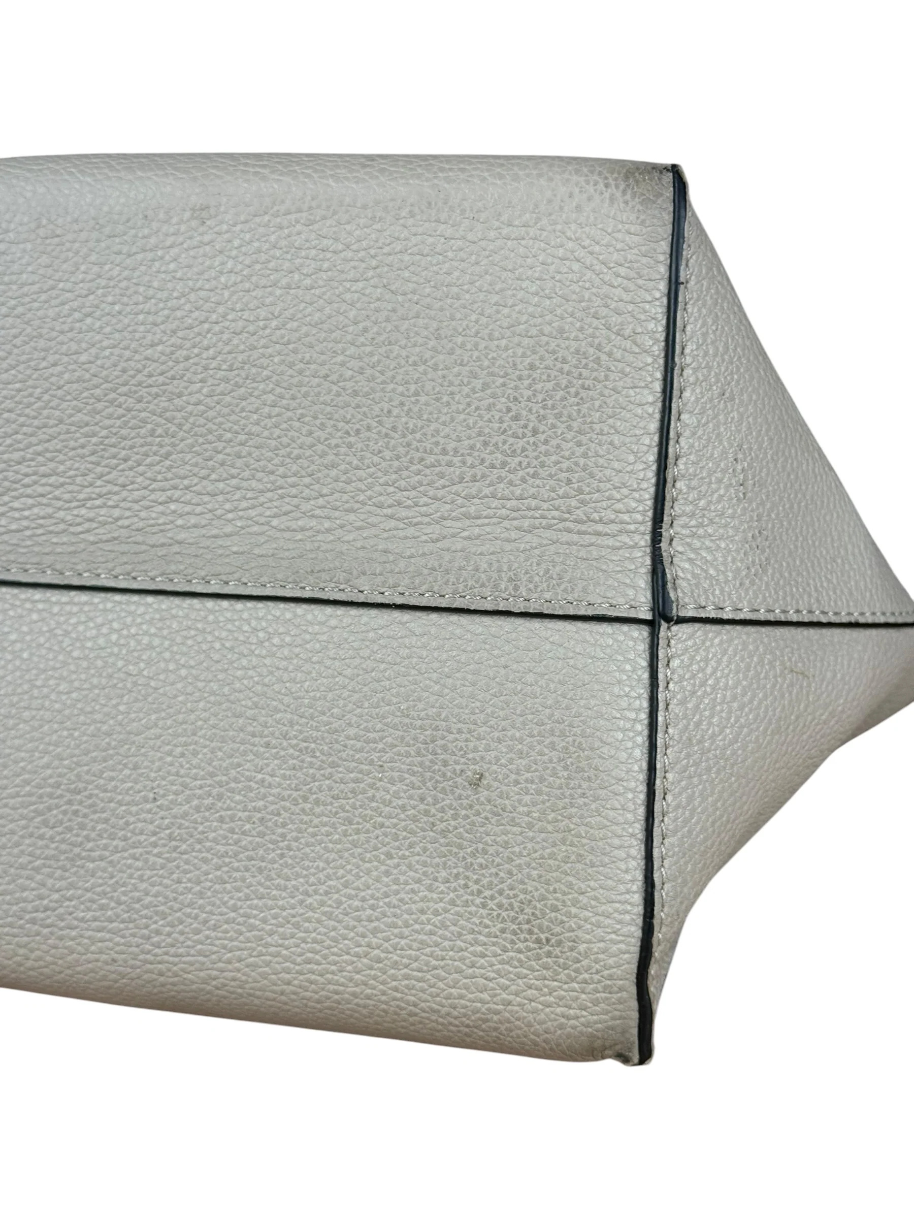 Loewe Beige Pebbled Leather Cushion Tote - Image 17
