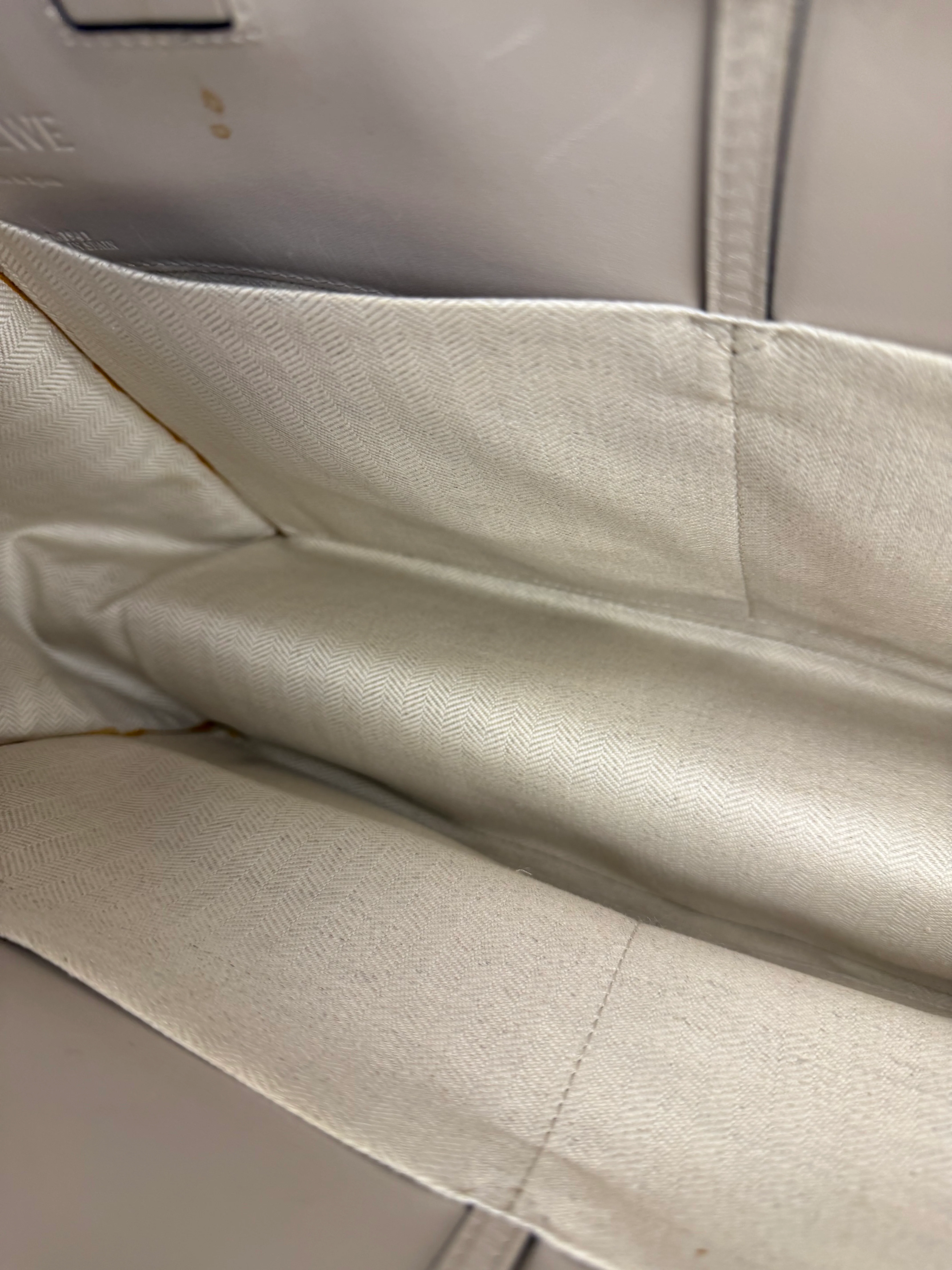 Loewe Beige Pebbled Leather Cushion Tote - Image 23