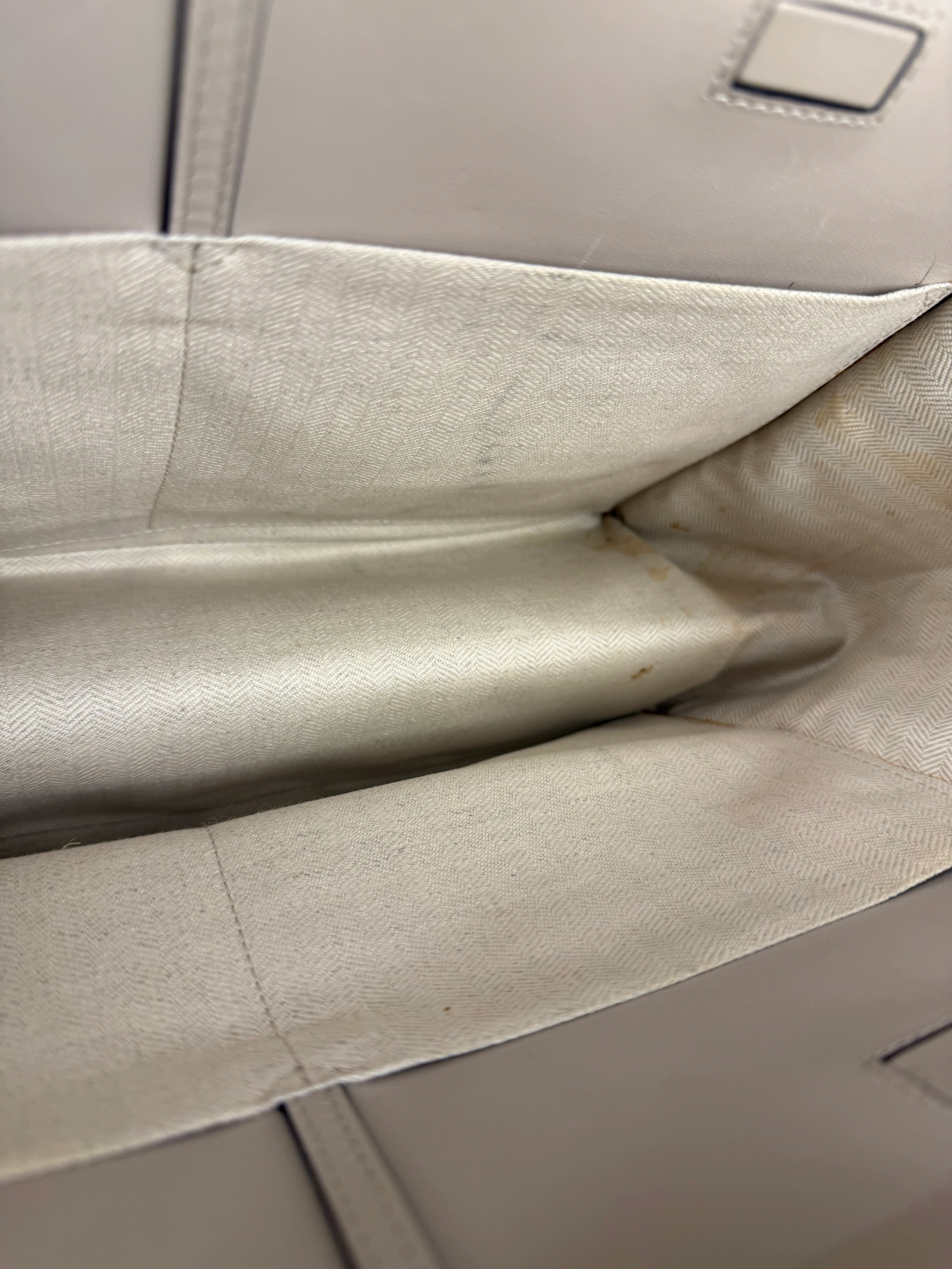 Loewe Beige Pebbled Leather Cushion Tote - Image 24
