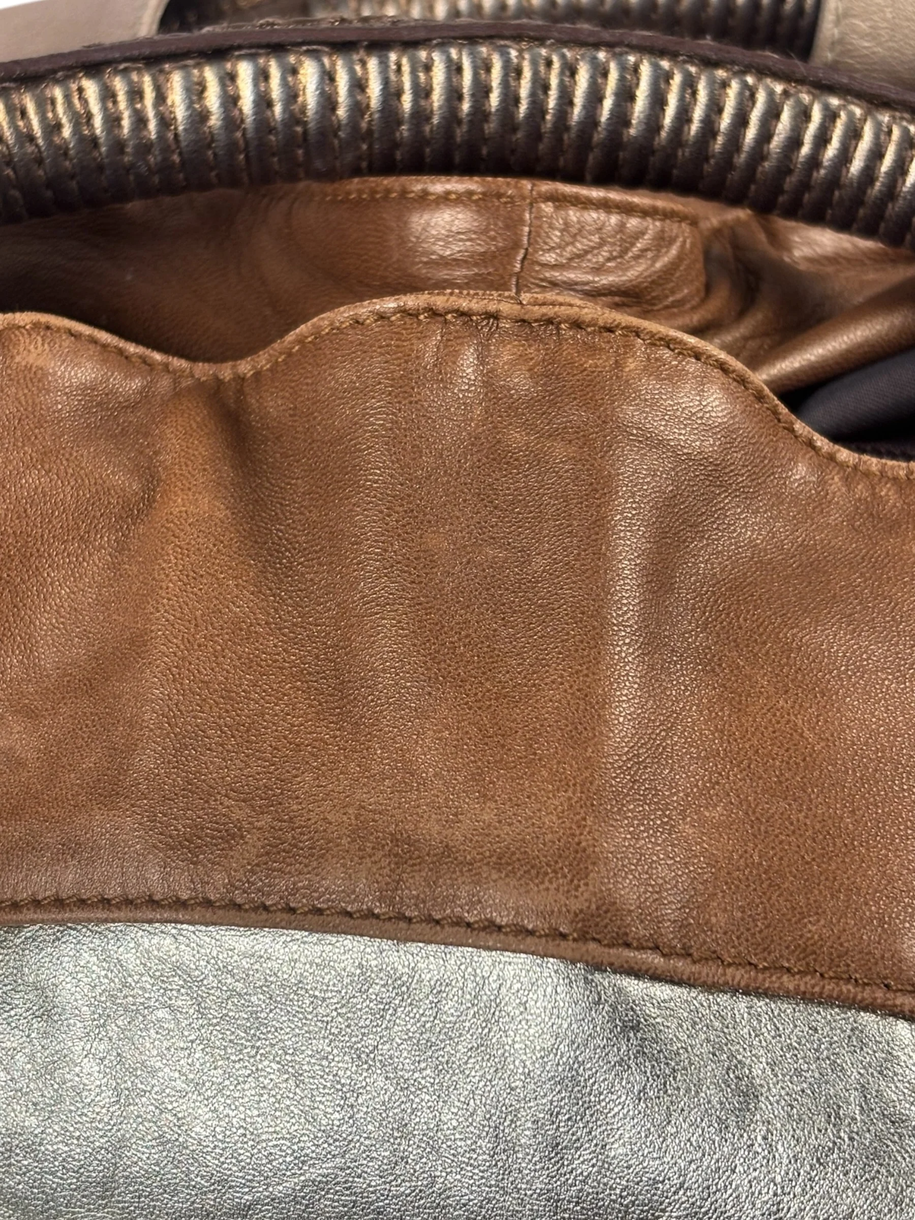 Loewe Gold/Bronze Leather Nappa Aire Handbag - Image 19