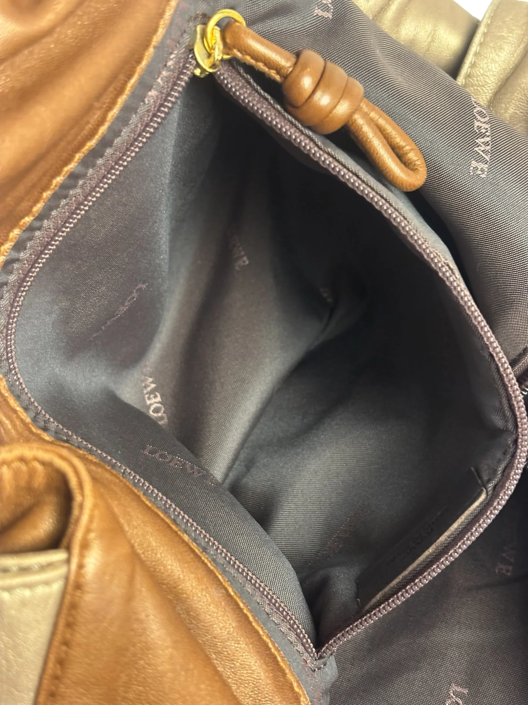 Loewe Gold/Bronze Leather Nappa Aire Handbag - Image 8