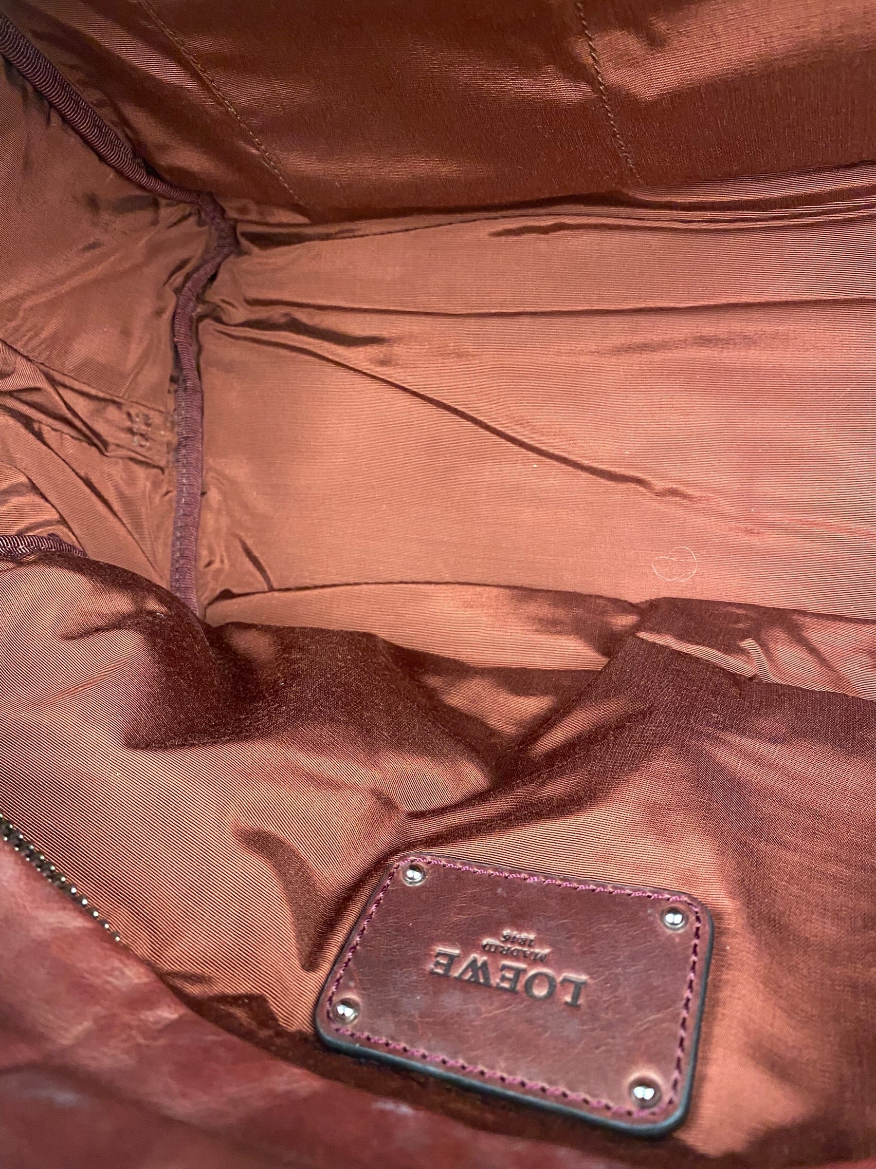 Loewe Vintage Maroon Roller Shoulder Bag - Image 10