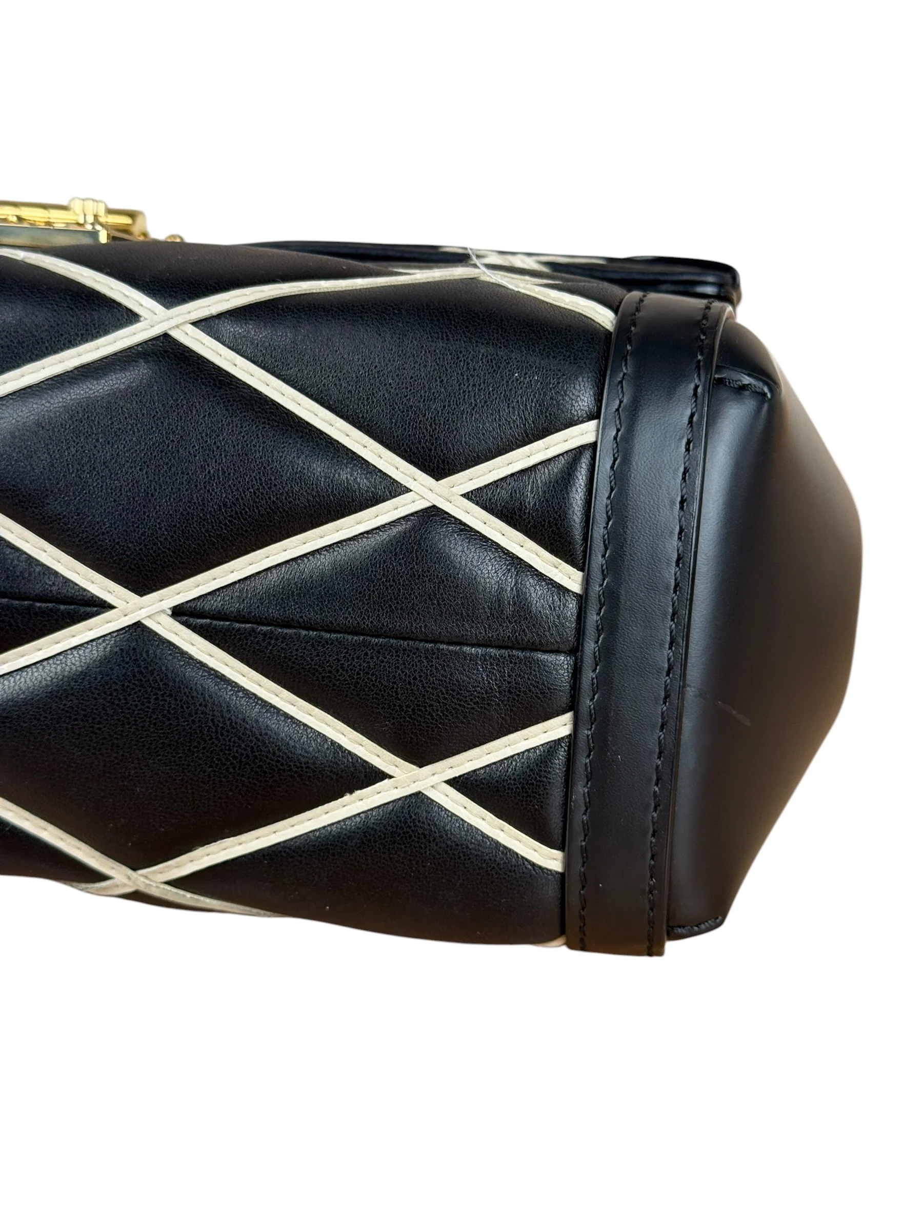 Louis Vuitton Black Malletage Quilted Shoulder Bag - Image 16