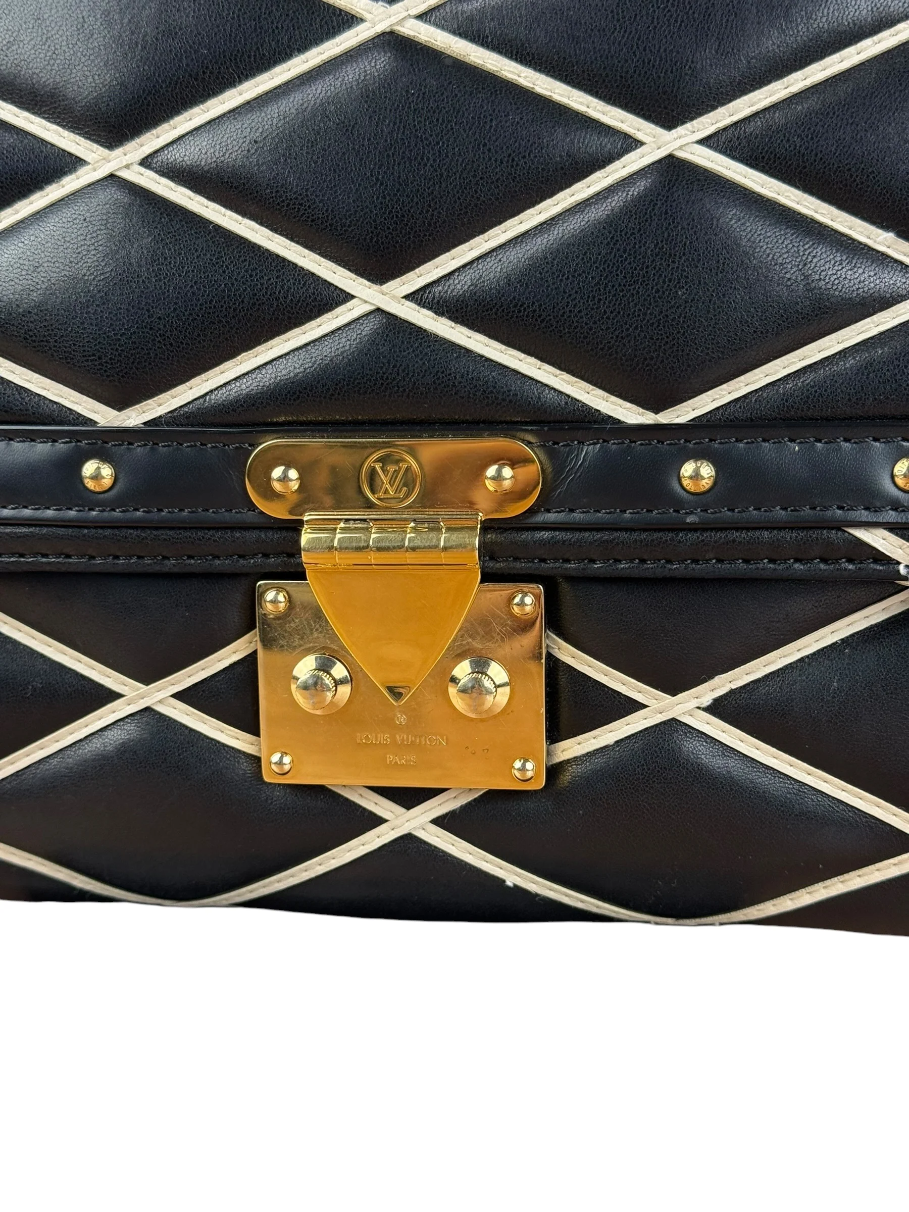 Louis Vuitton Black Malletage Quilted Shoulder Bag - Image 3