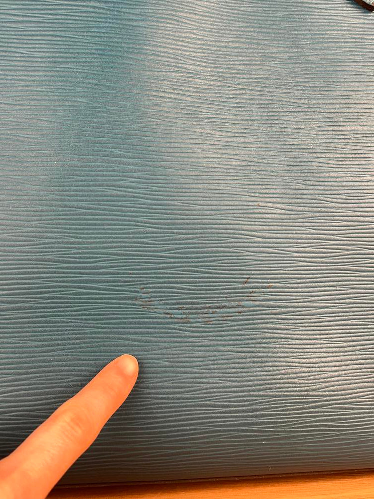 Louis Vuitton Blue Epi Neverfull MM - Image 23