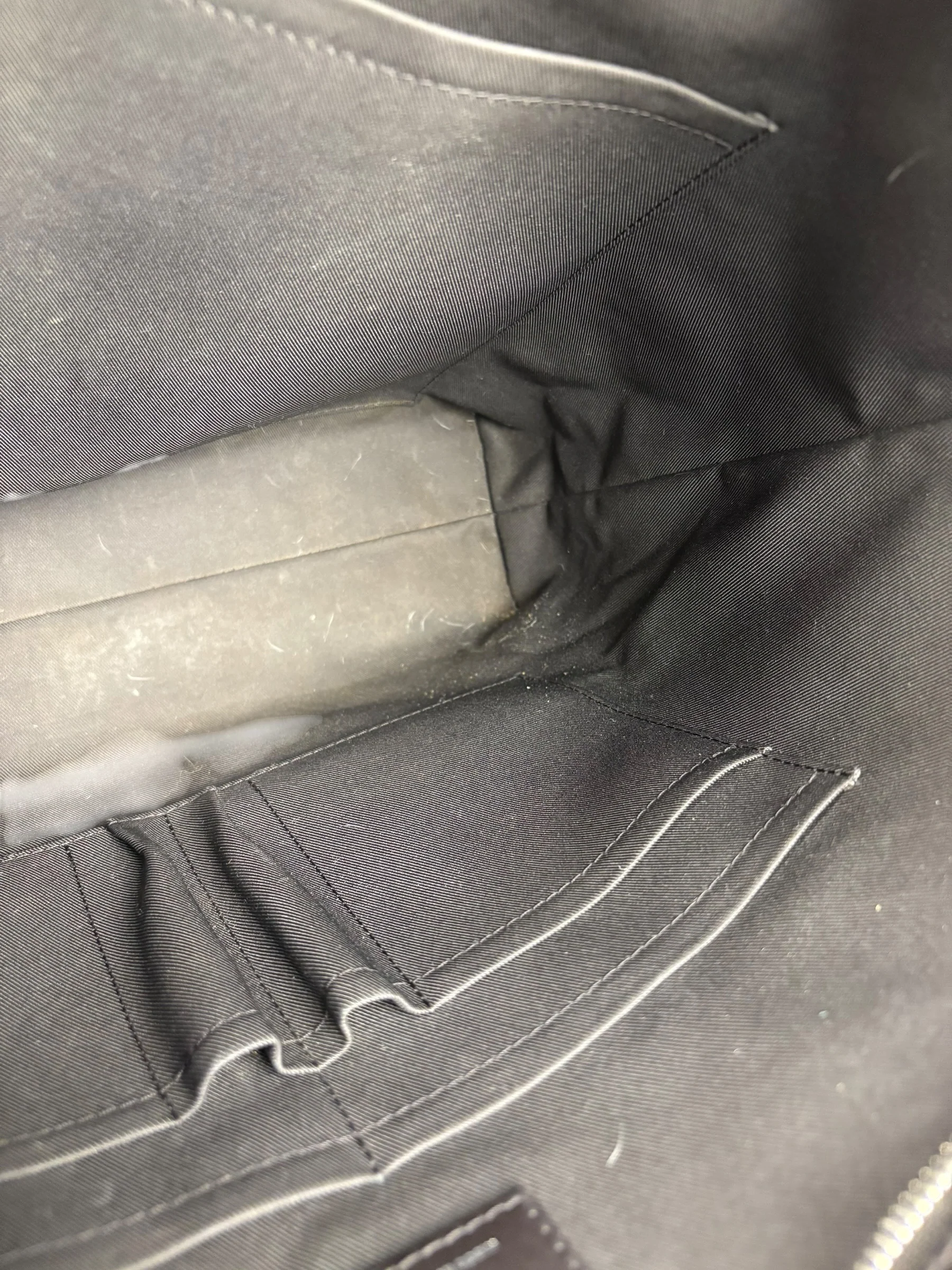 Louis Vuitton Damier Ebene Jake Zip Tote - Image 10