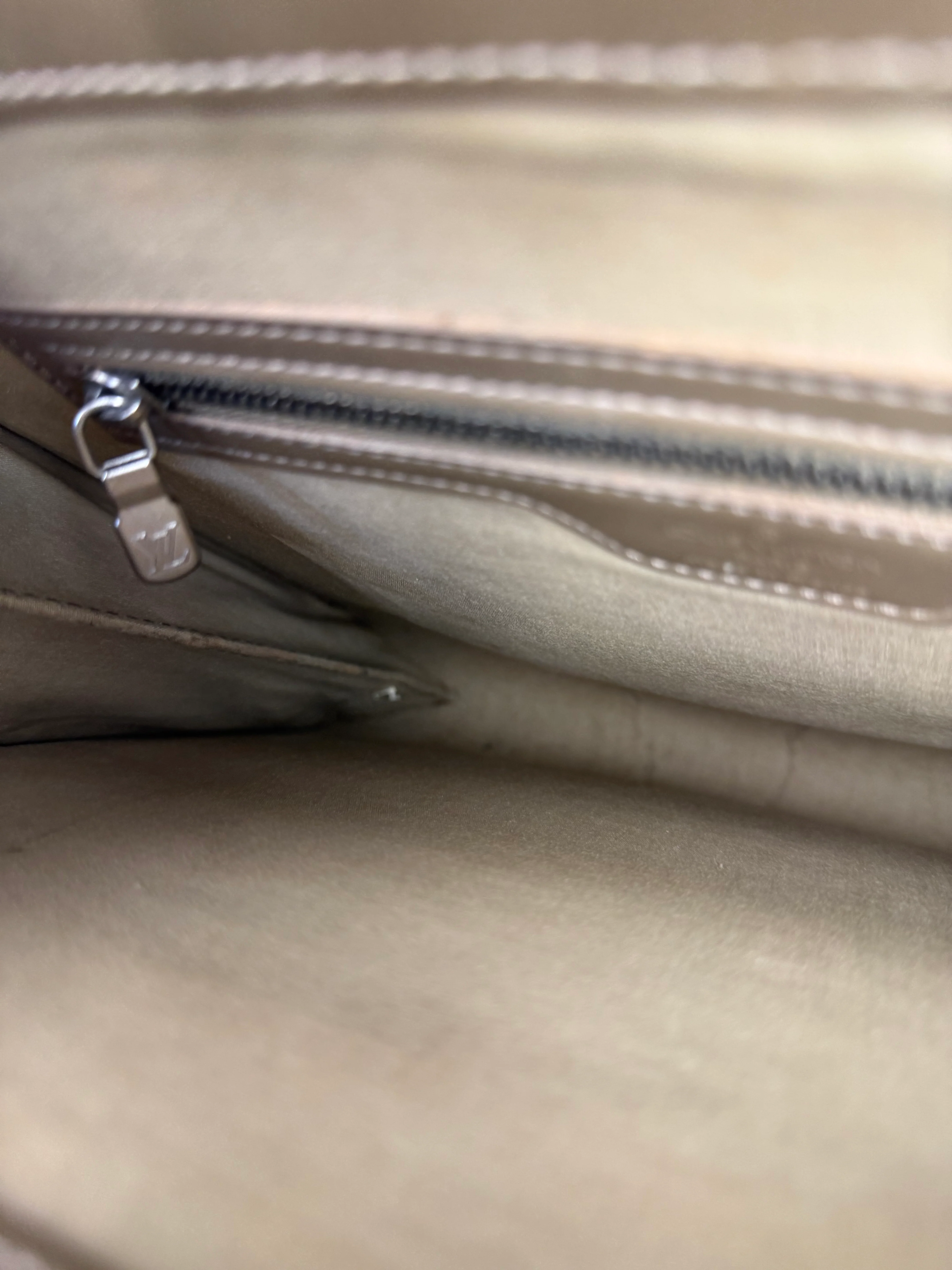 Louis Vuitton Epi Saint Tropez Shoulder Bag - Image 14