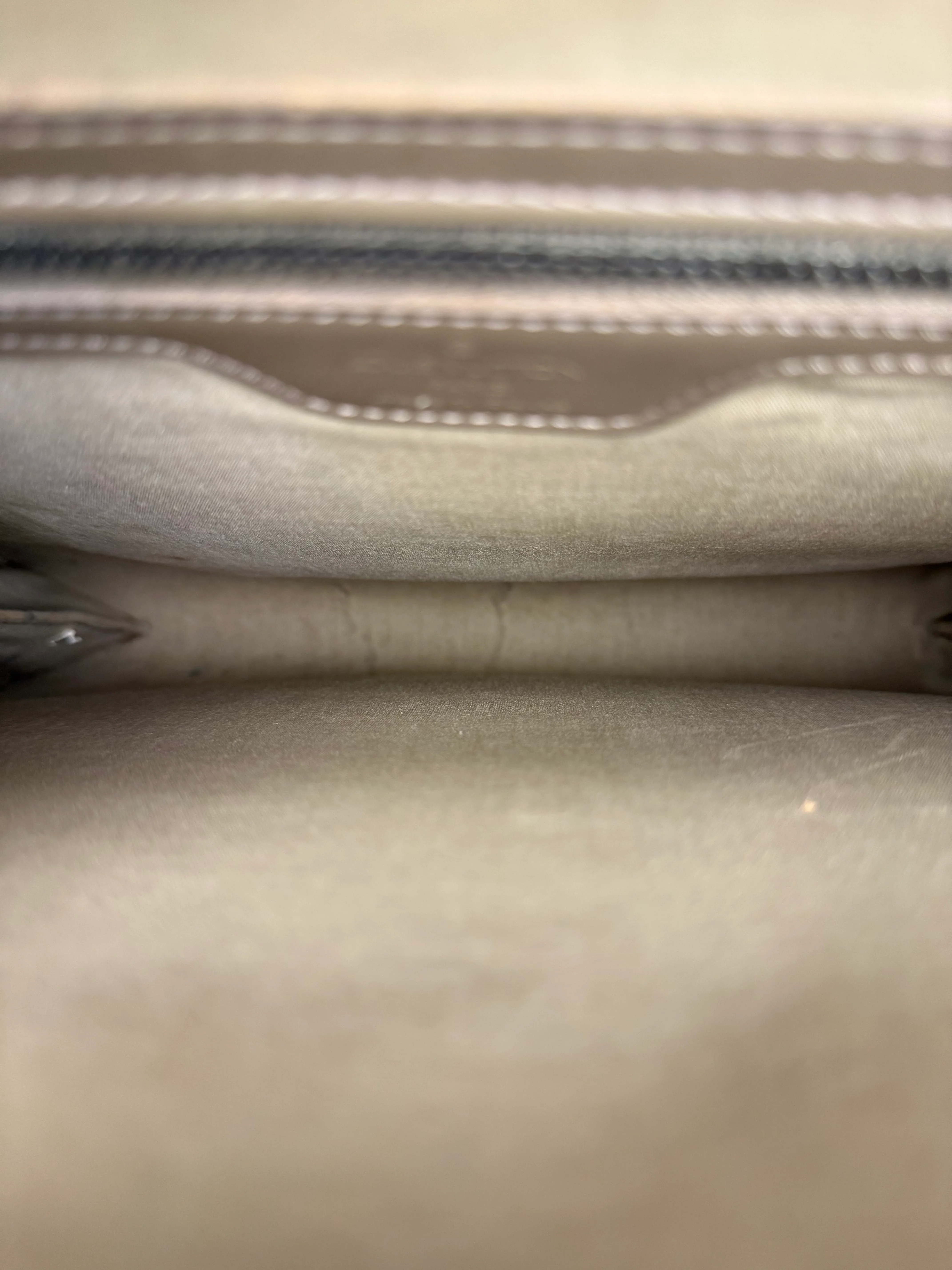 Louis Vuitton Epi Saint Tropez Shoulder Bag - Image 16