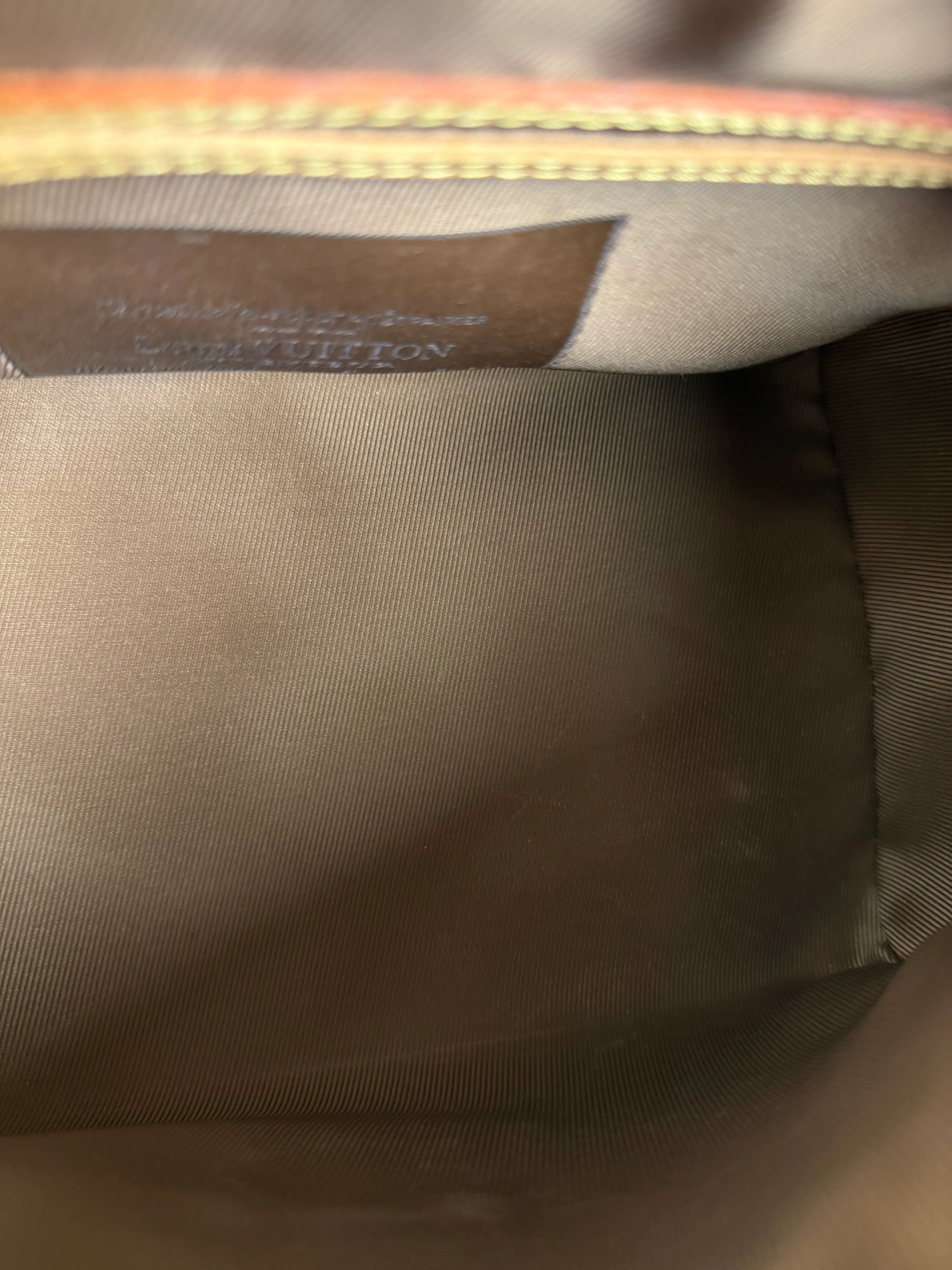 Louis Vuitton Fleur De Jais Carrousel Handbag - Image 17