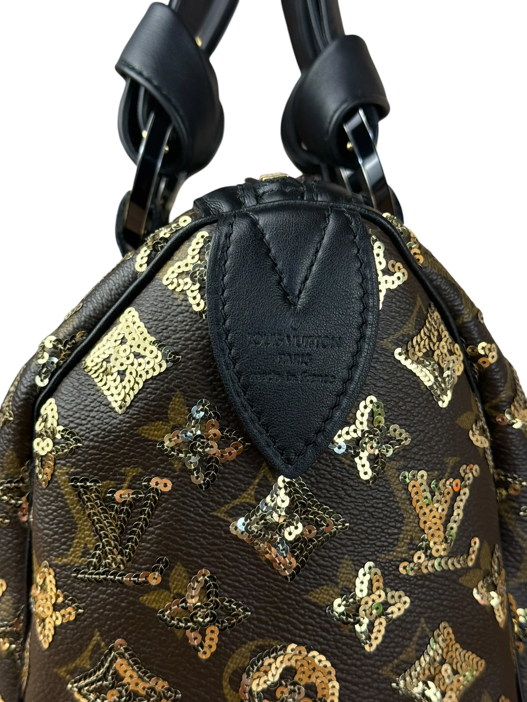 Louis Vuitton Gold Sequins Monogram Speedy Eclipse 30 - Image 9