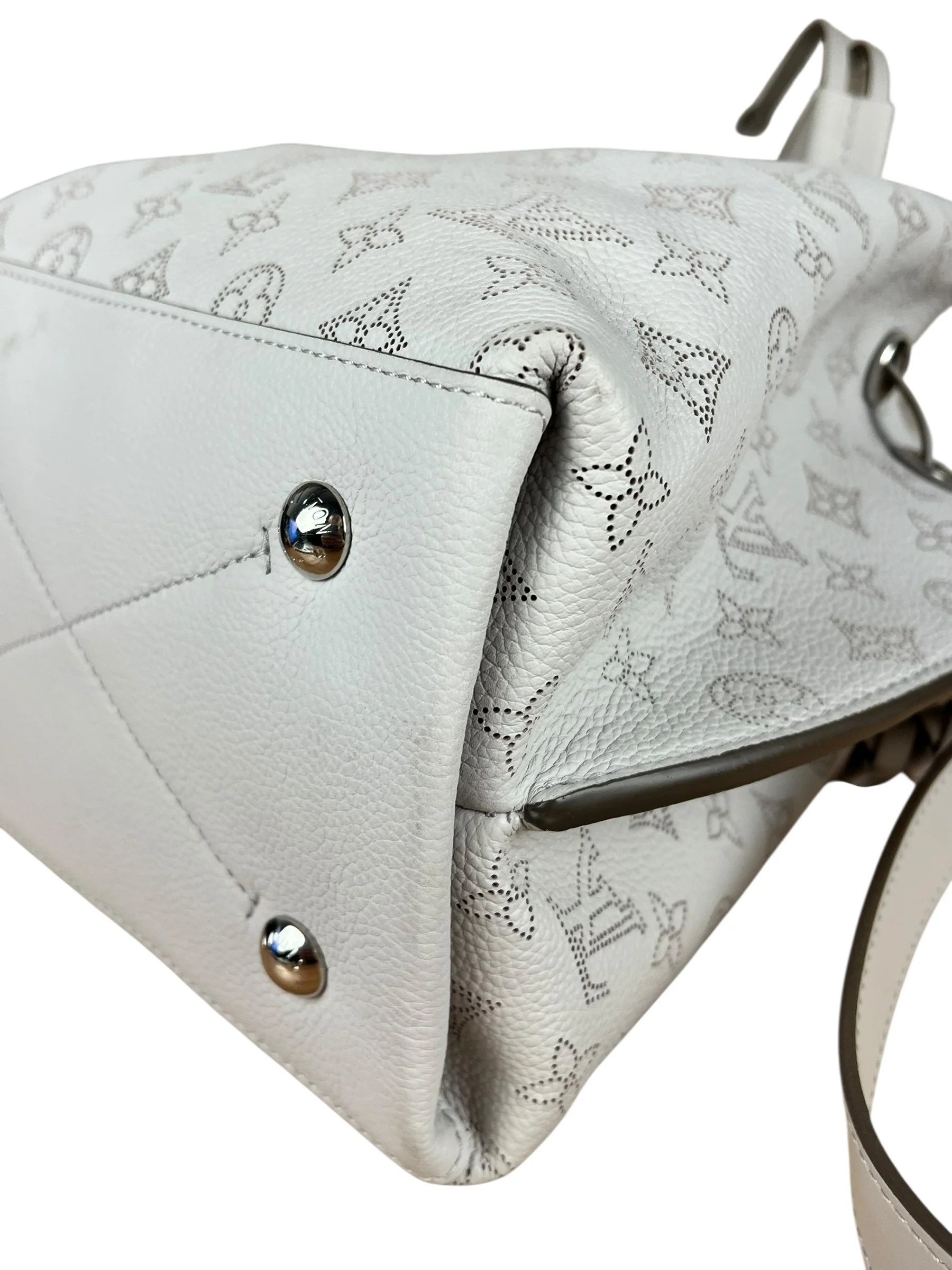 Louis Vuitton Leather Muria Bucket Bag - Image 11