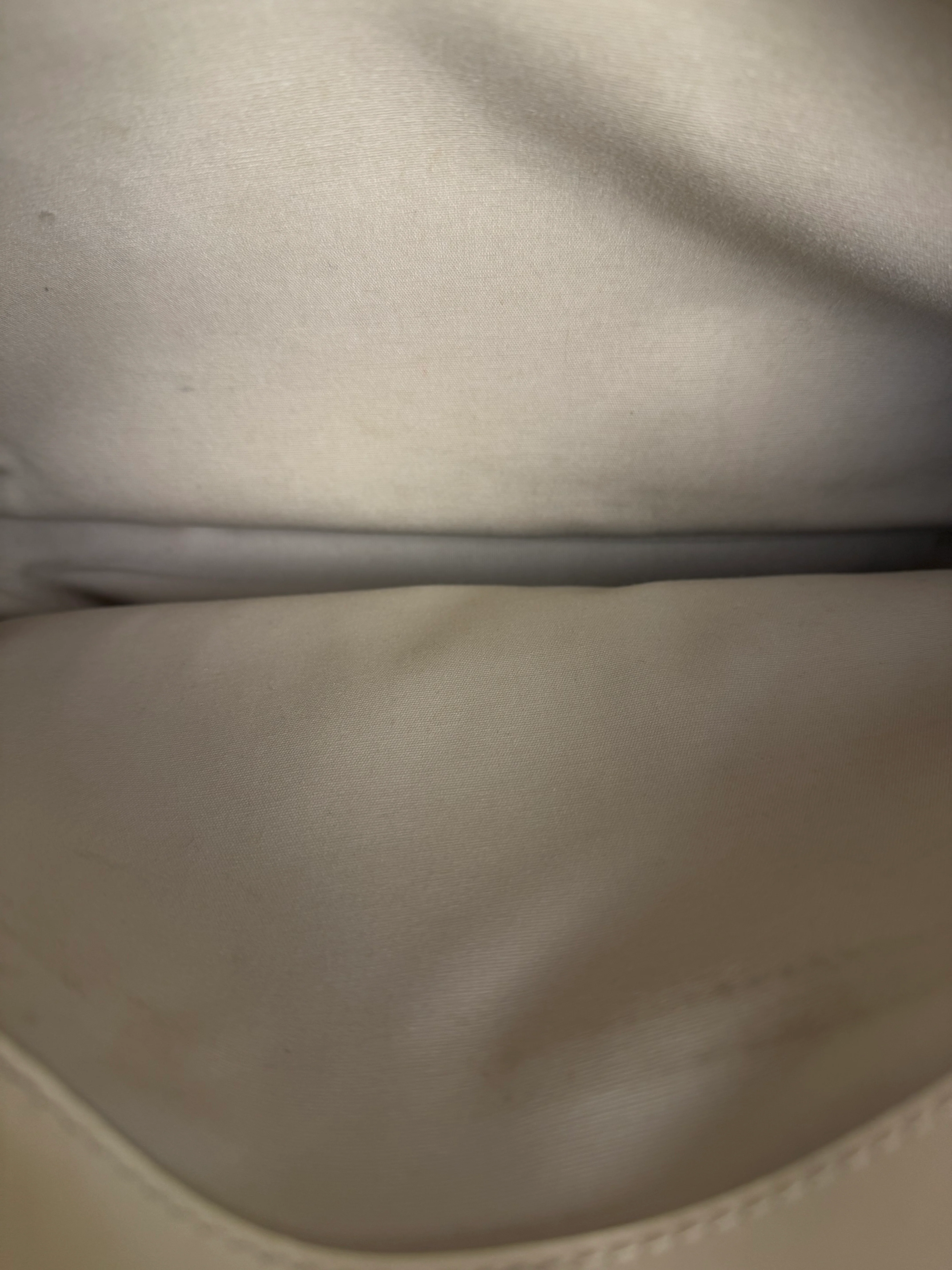 Louis Vuitton White Epi Passy Bag - Image 25