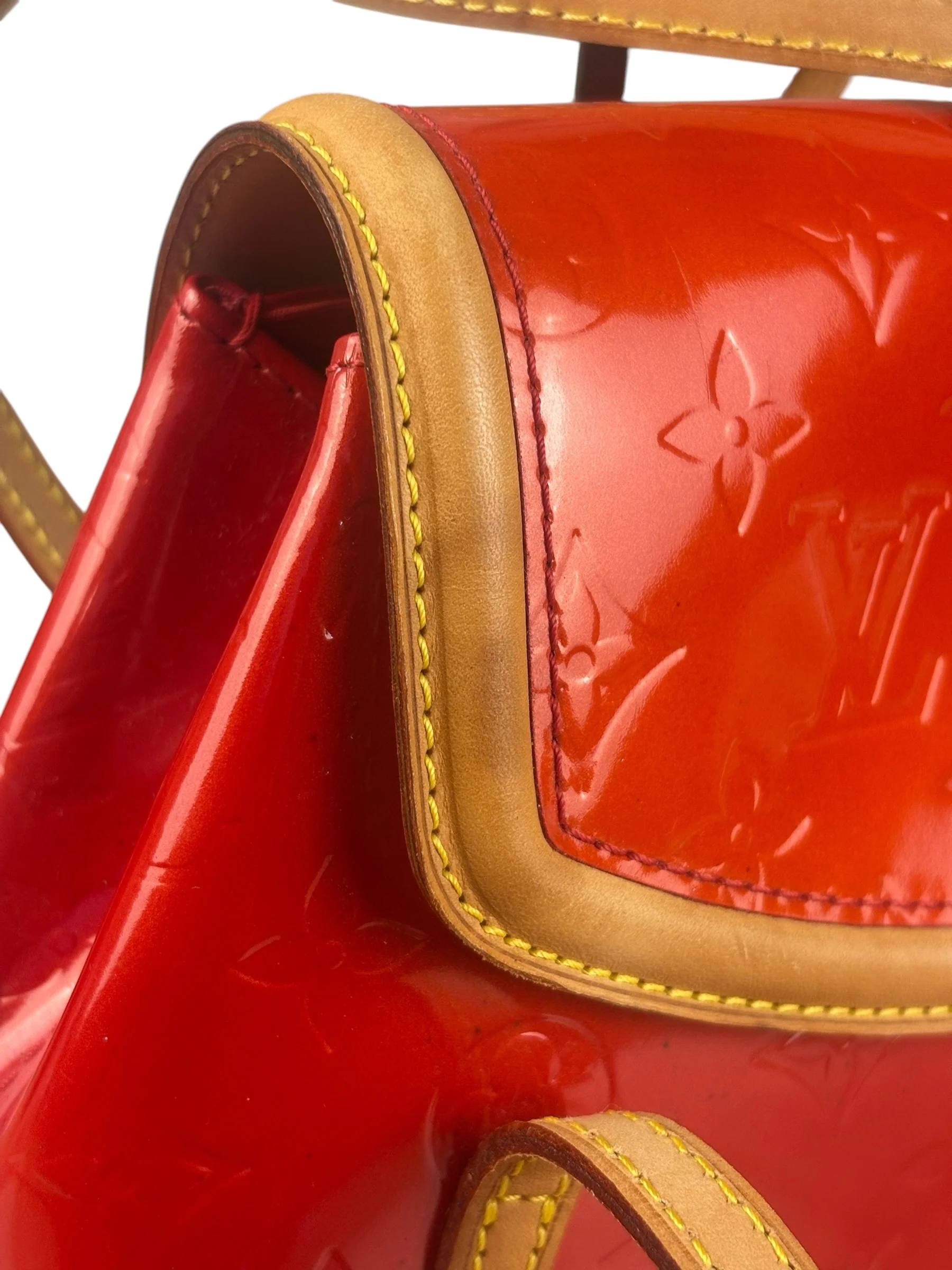 Louis Vuitton Red Monogram Vernis Biscayne Bay PM Handbag - Image 16