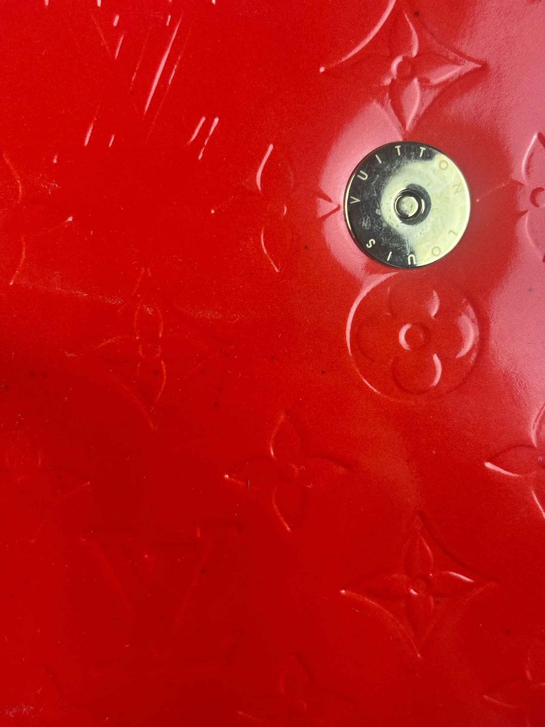 Louis Vuitton Red Monogram Vernis Biscayne Bay PM Handbag - Image 20