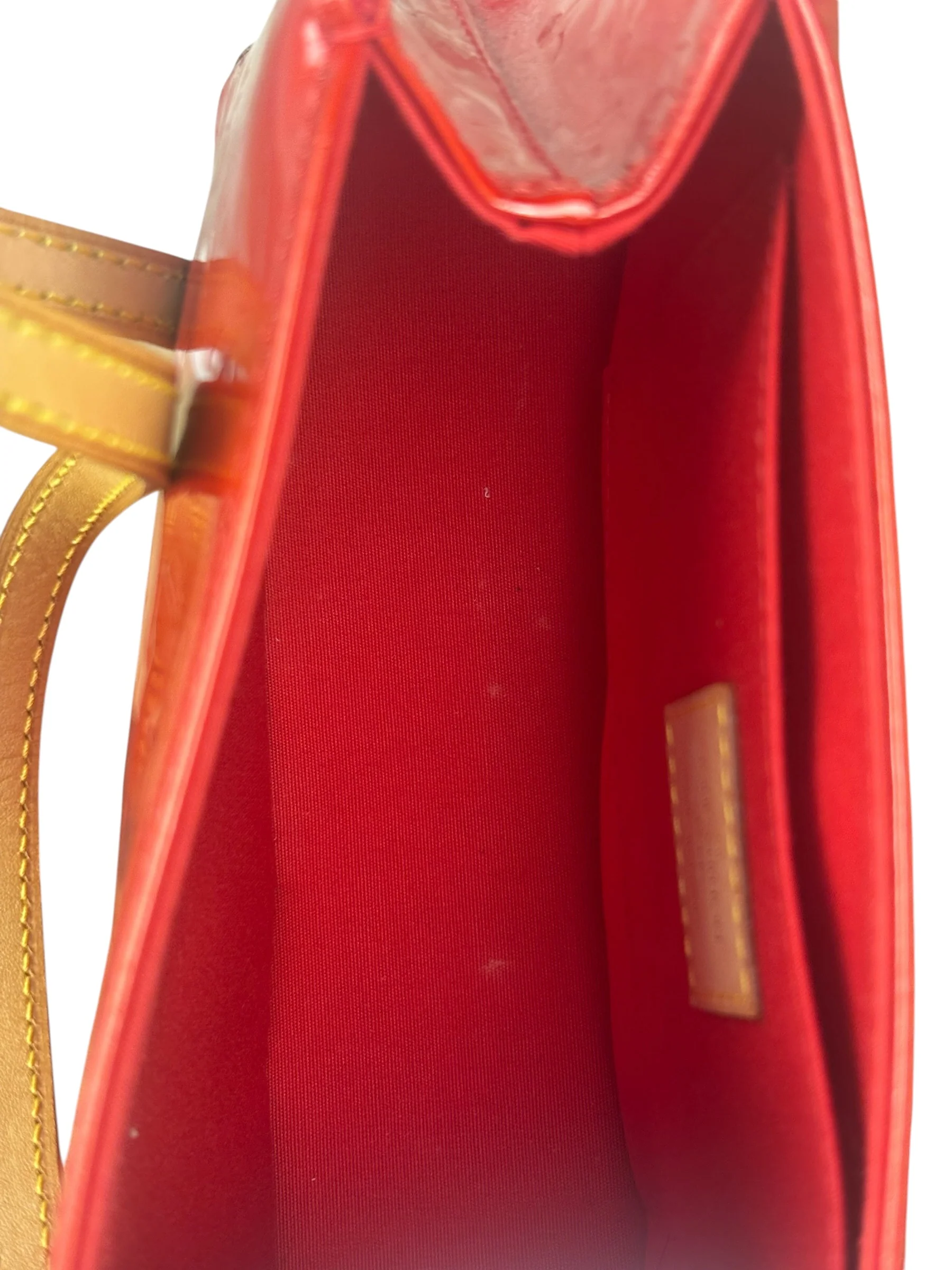 Louis Vuitton Red Monogram Vernis Biscayne Bay PM Handbag - Image 21