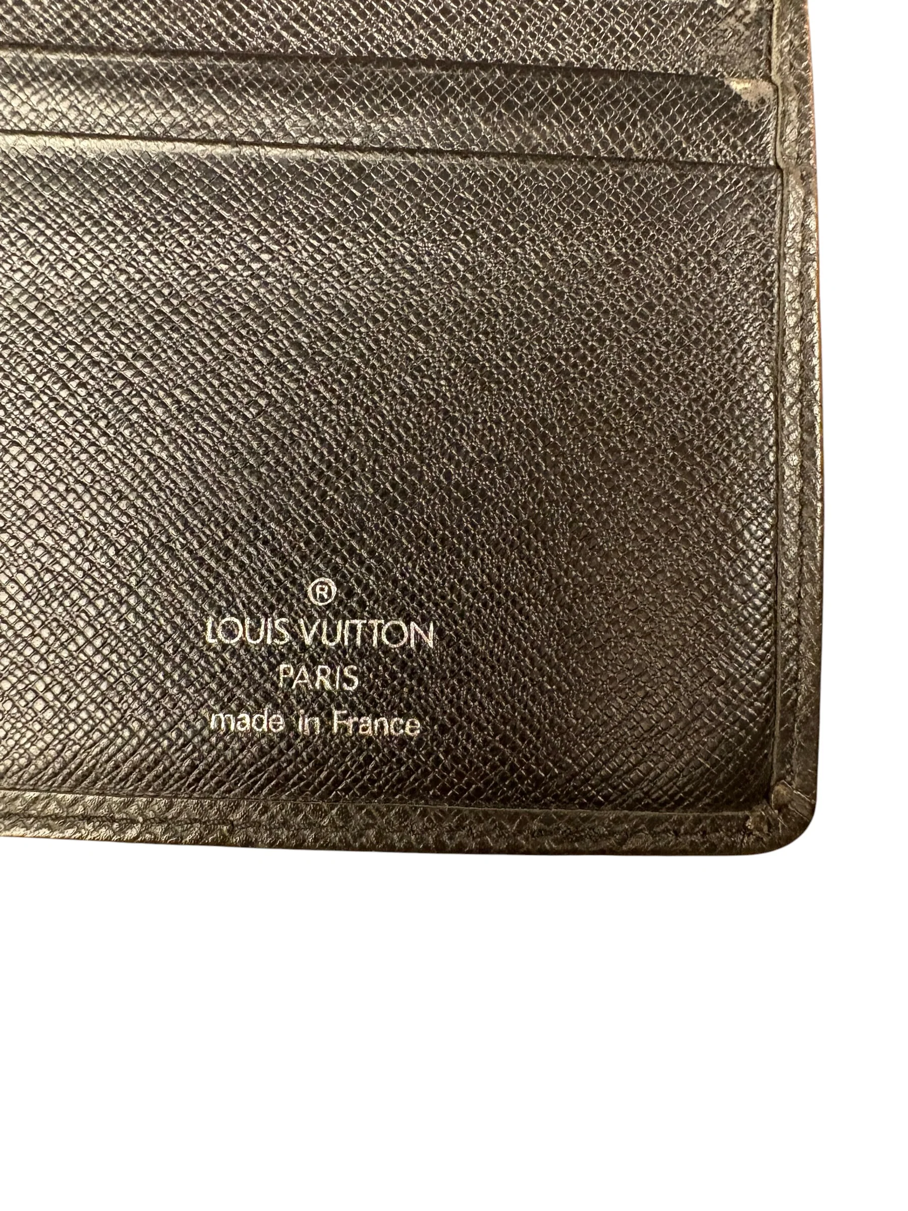 Louis Vuitton Taiga Leather Bifold Wallet - Image 5