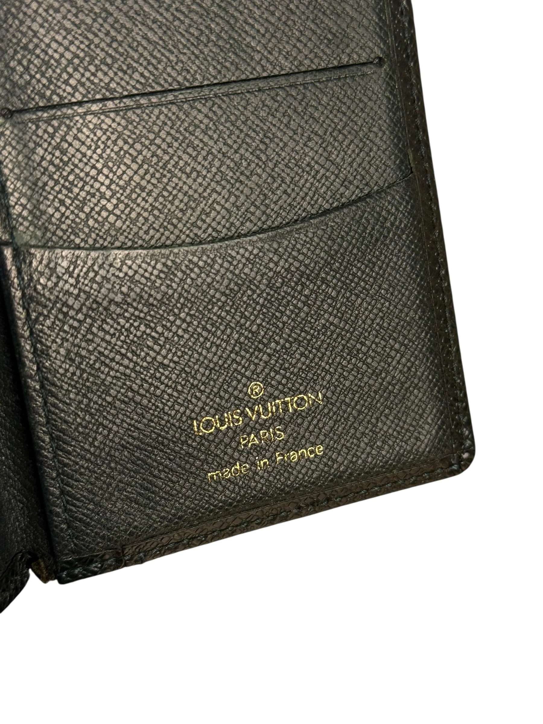 Louis Vuitton Vintage Green Taiga Cardholder - Image 13
