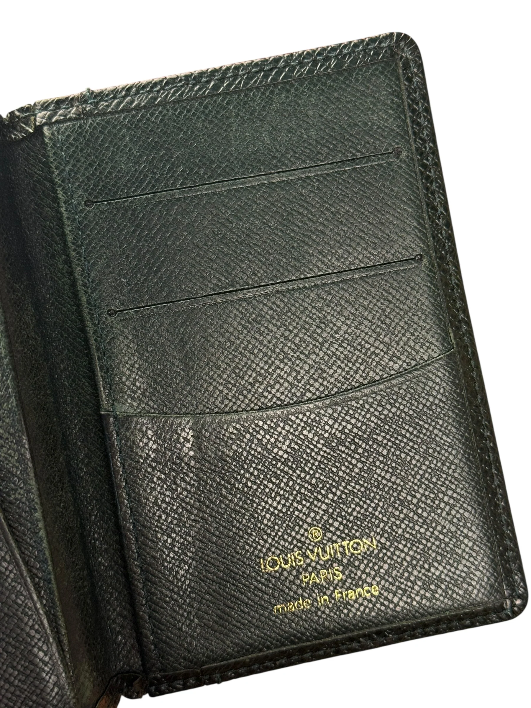 Louis Vuitton Vintage Green Taiga Cardholder - Image 17