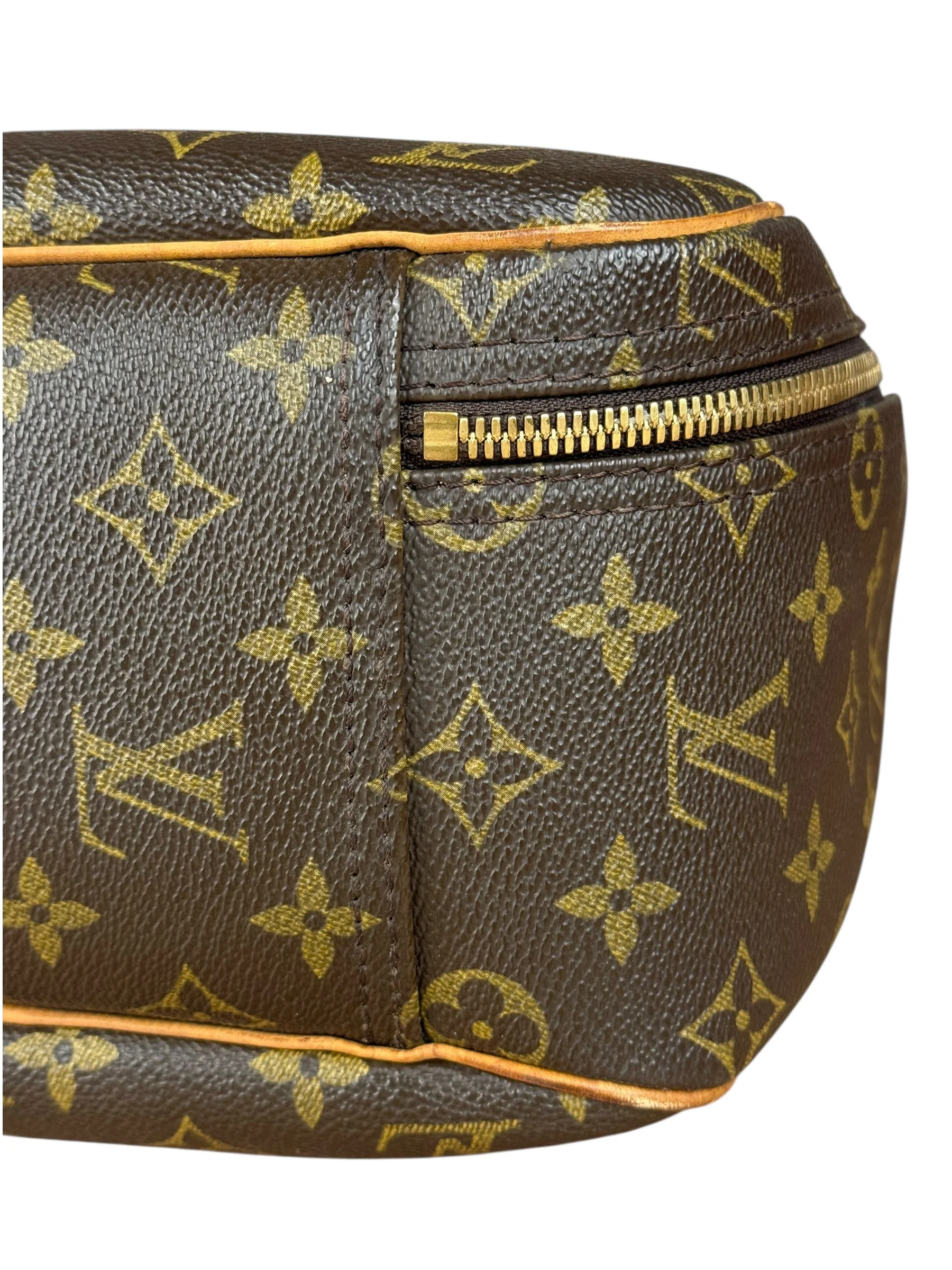 Louis Vuitton Vintage Monogram Excursion Top Handle Bag - Image 13
