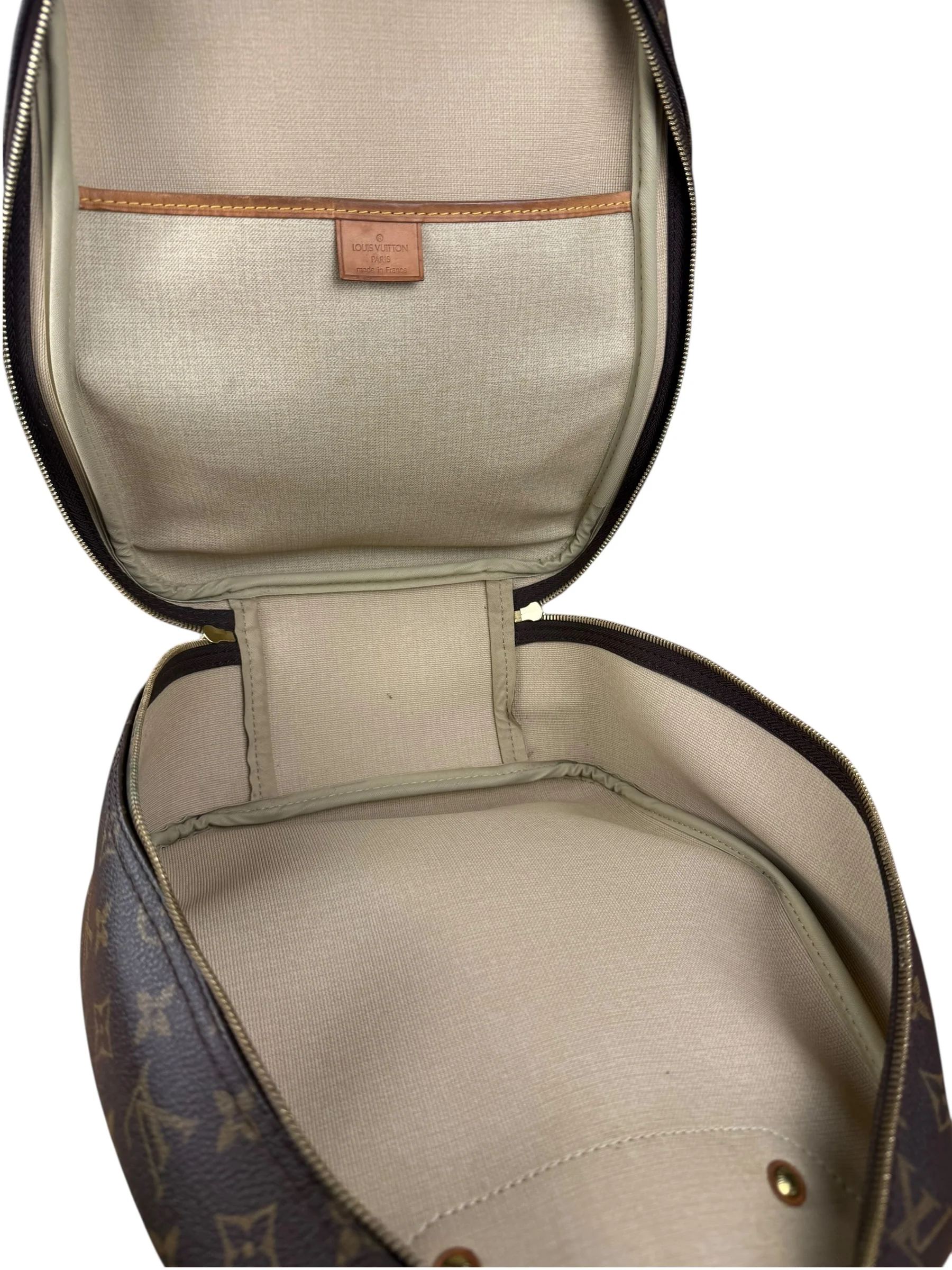 Louis Vuitton Vintage Monogram Excursion Top Handle Bag - Image 16