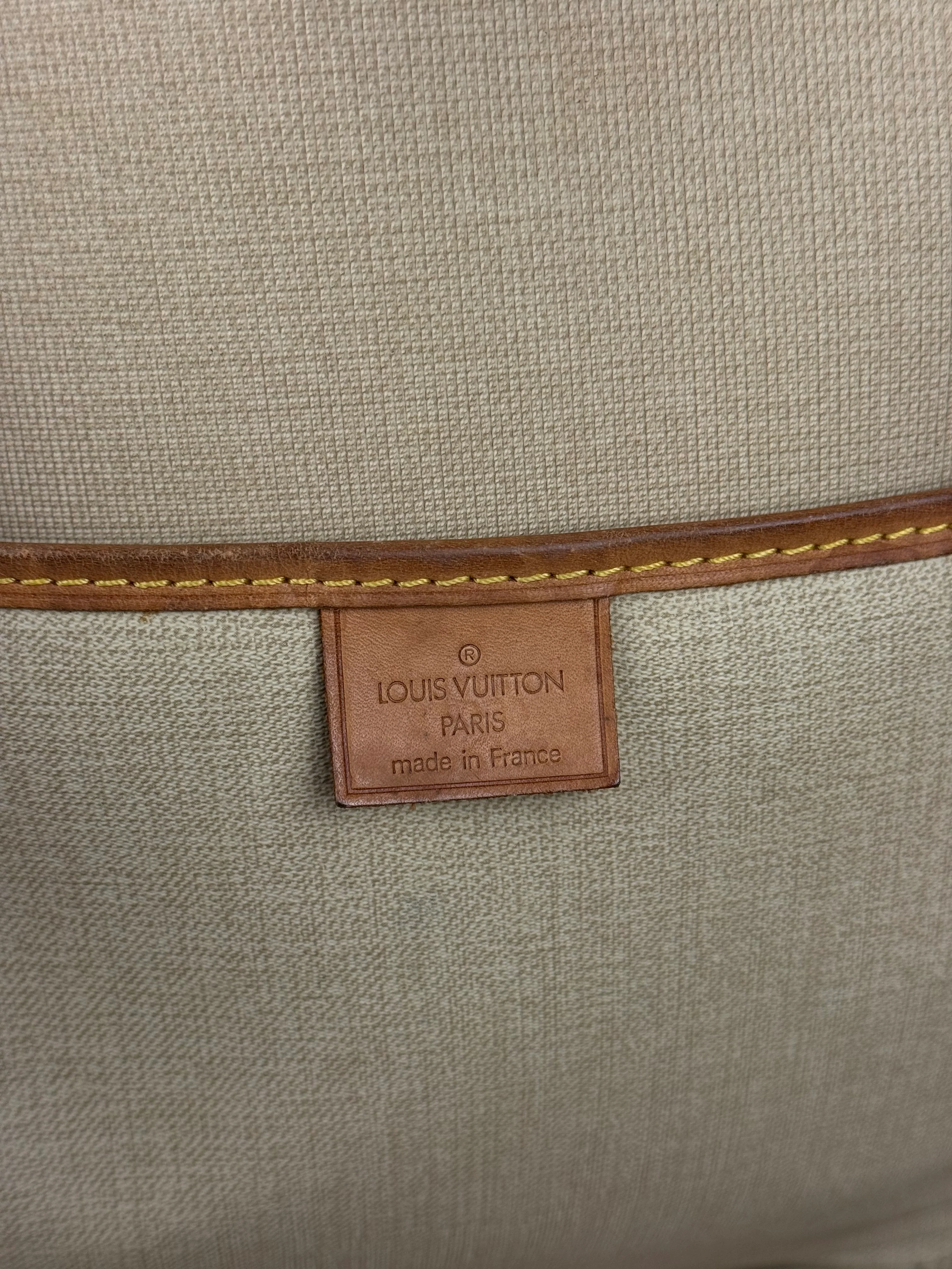 Louis Vuitton Vintage Monogram Excursion Top Handle Bag - Image 18