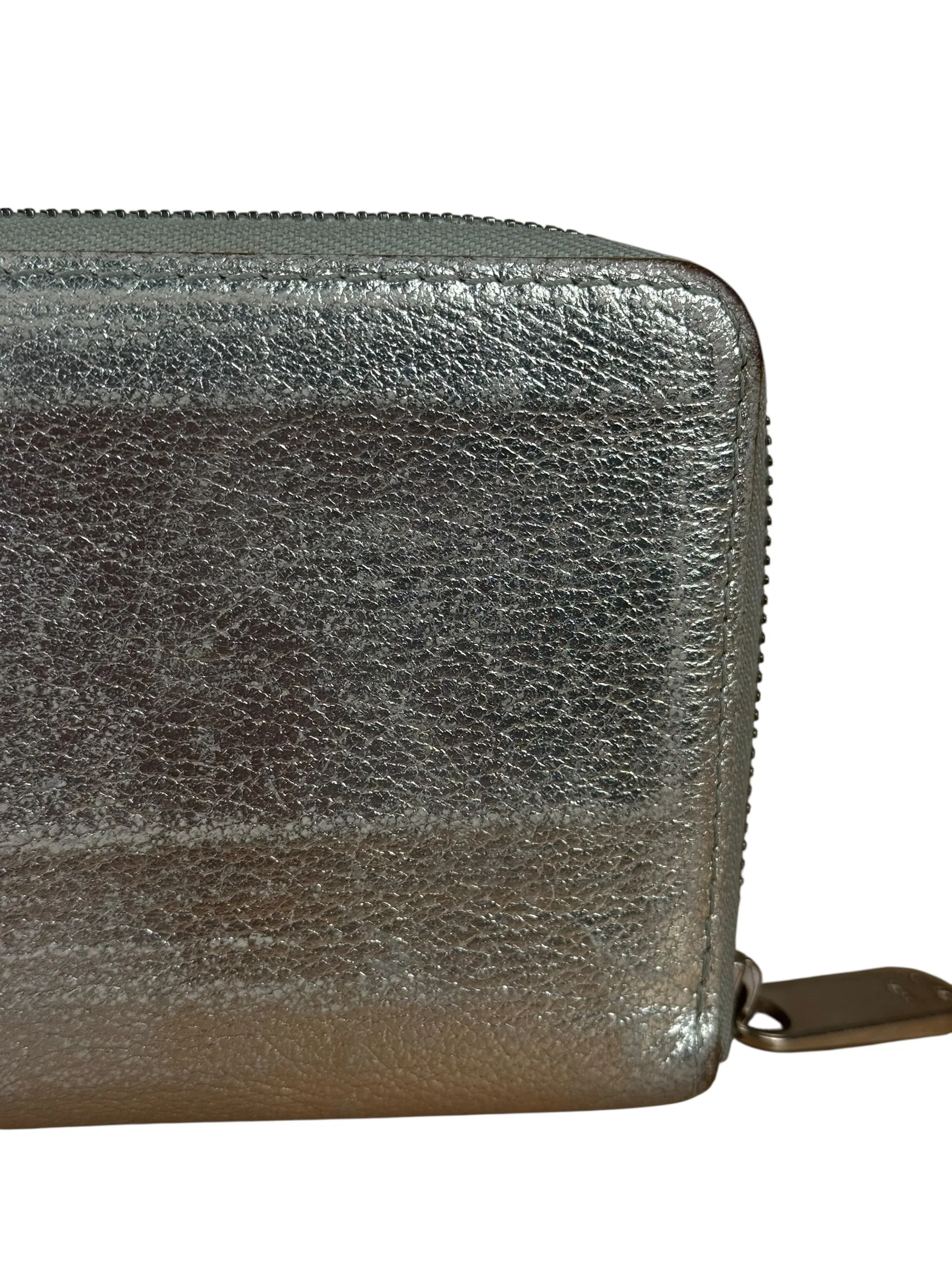 Louis Vuitton Vintage Suhali Silver Leather Zippy Wallet - Image 10