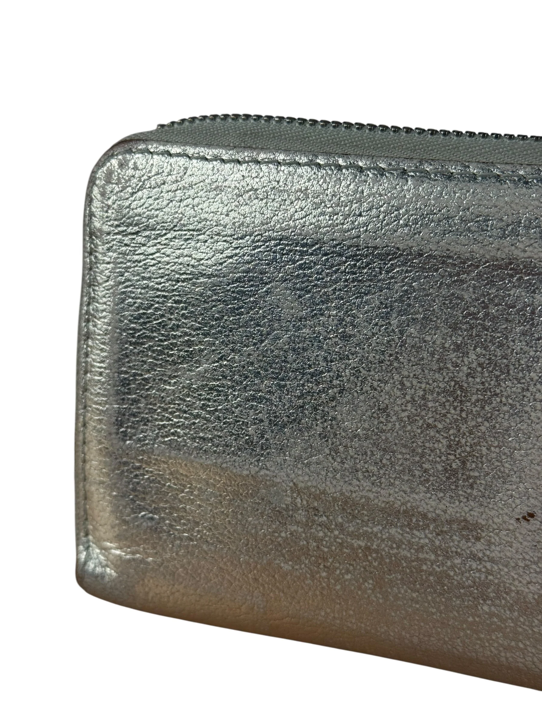 Louis Vuitton Vintage Suhali Silver Leather Zippy Wallet - Image 11