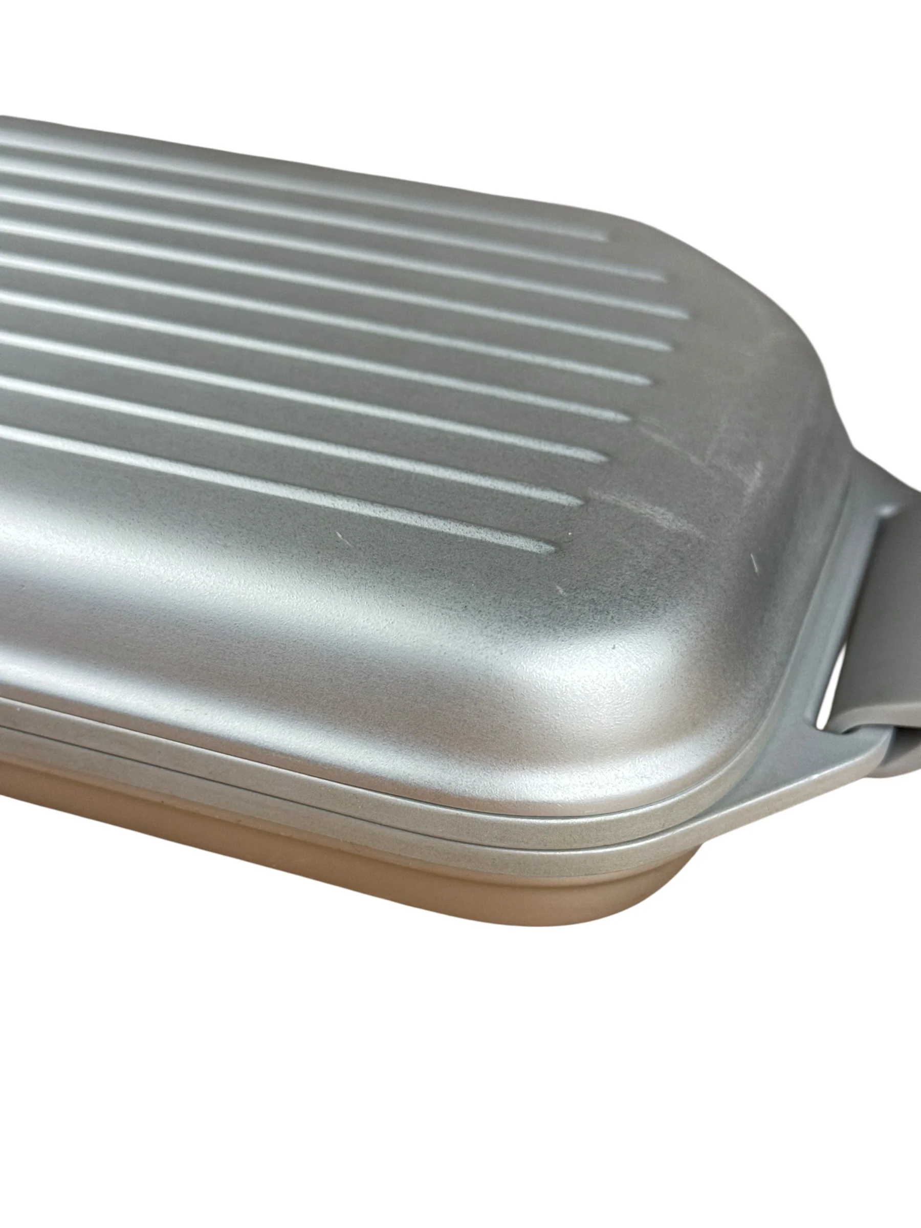 Rimowa Aluminium Personal Sling Clutch Silver - Image 8