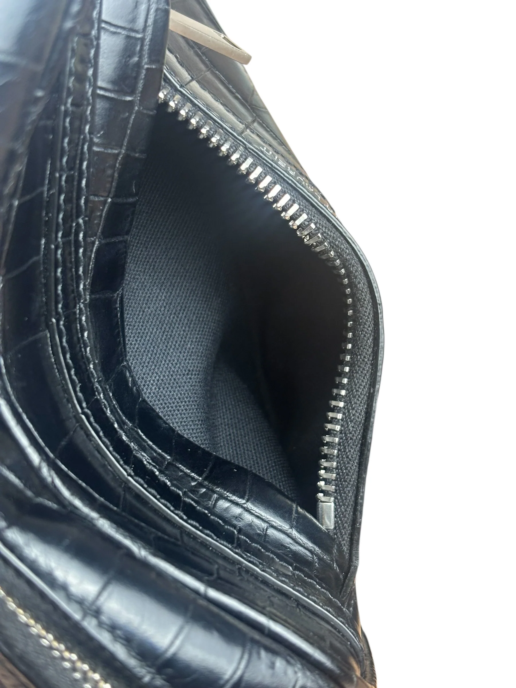 Saint Laurent Crocodile Embossed Leather Camera Bag Black - Image 7