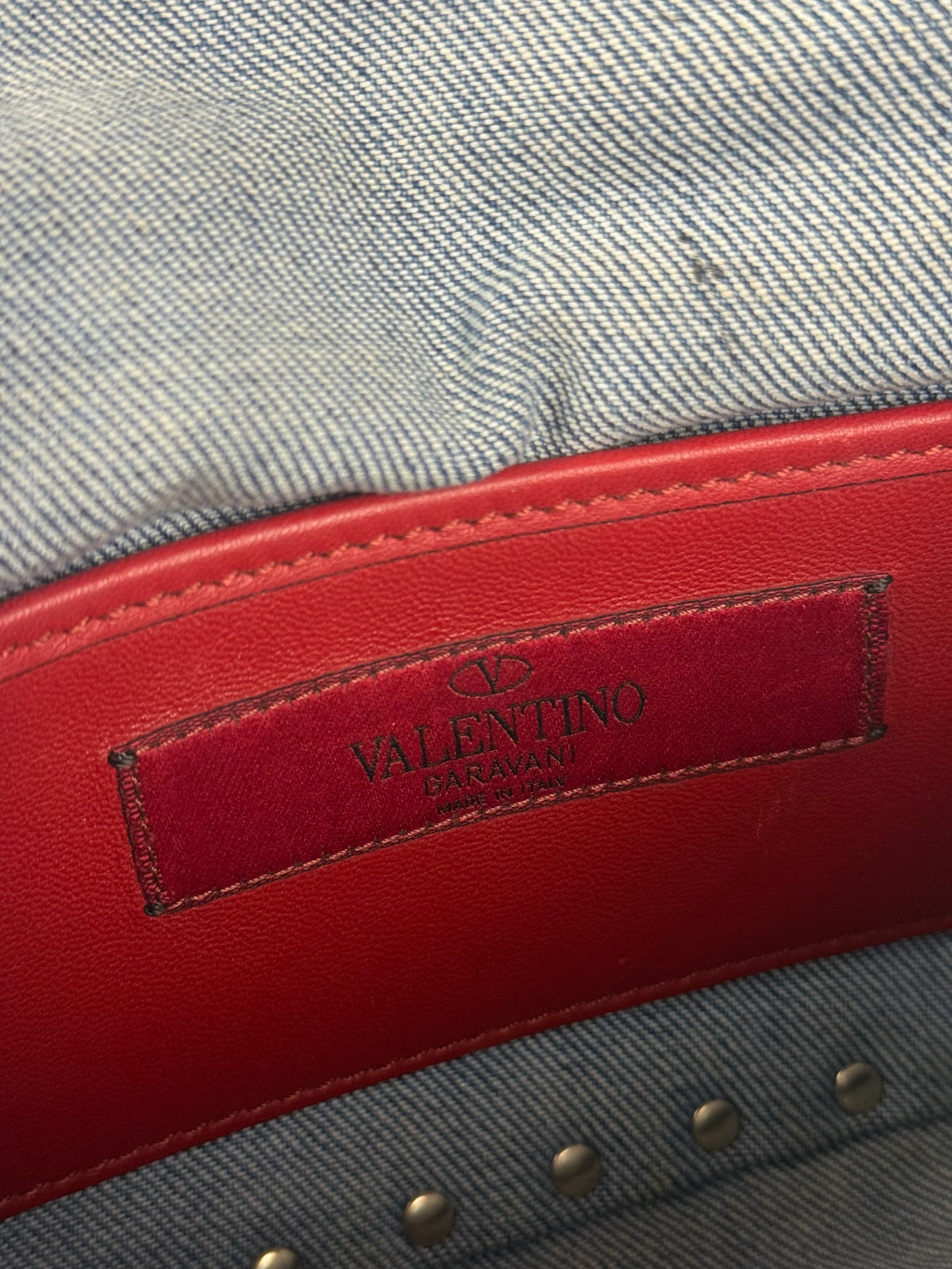 Valentino Garavani Denim Rockstud Spike Shoulder Bag - Image 13
