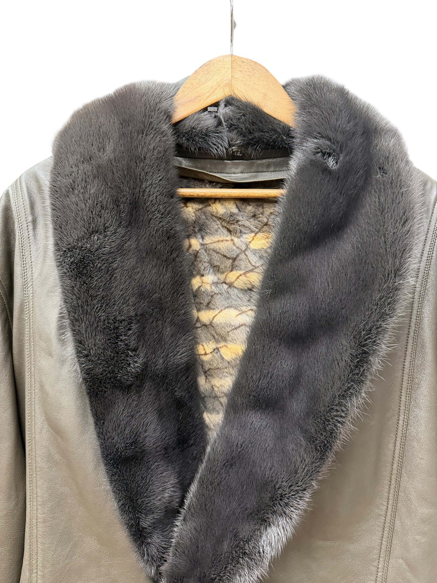 Vintage Grey Fur Lined Leather Blazer Coat - Image 9