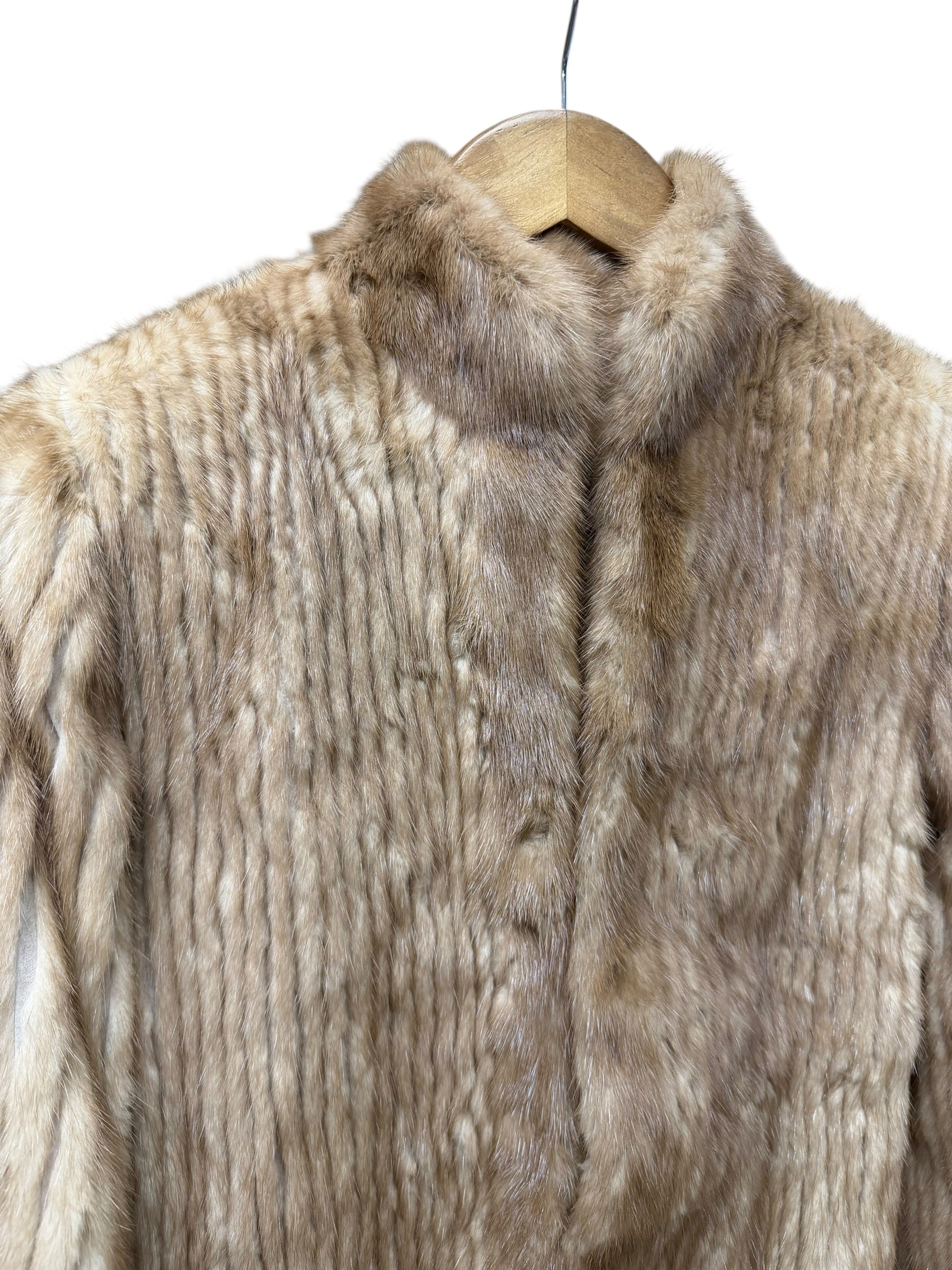 Vintage Light Brown Lined Mink Fur Coat - Image 2