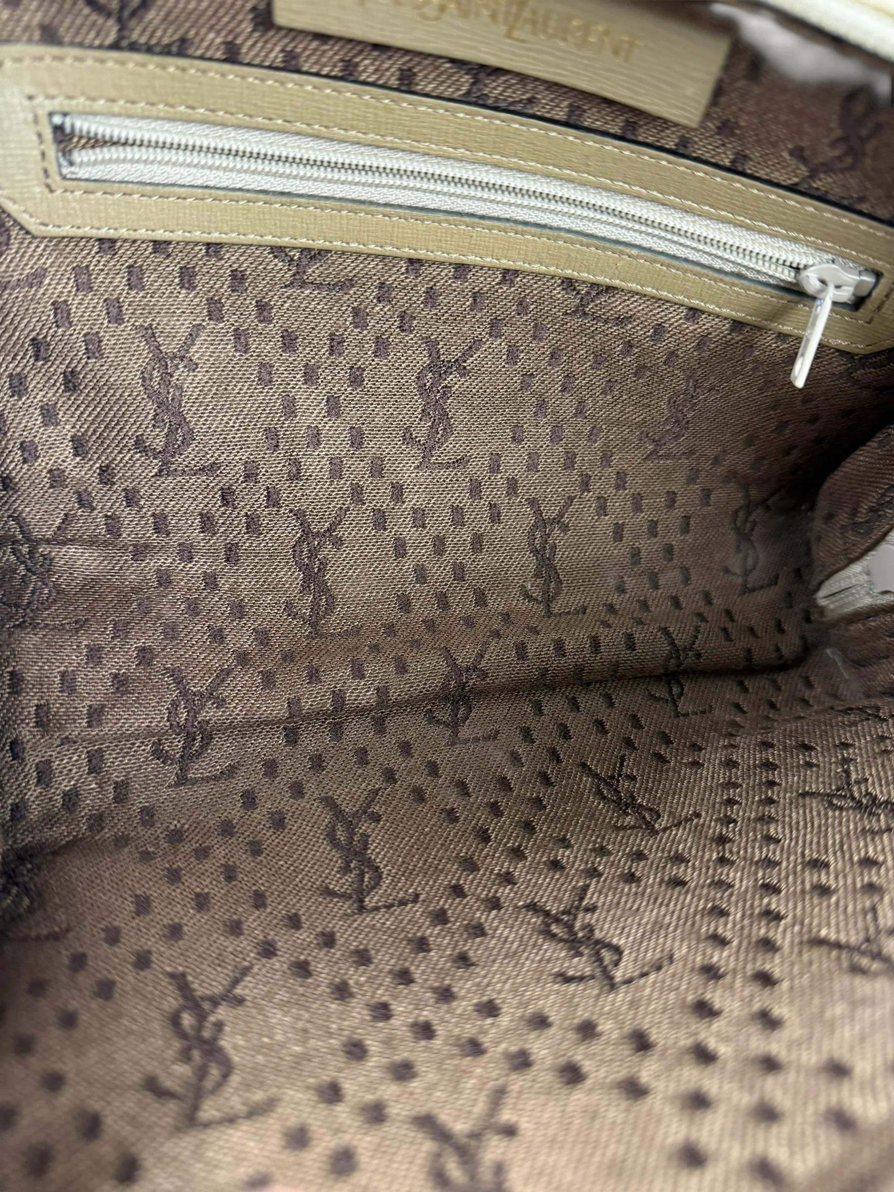 YSL Vintage Grey Leather Travel Pouch - Image 13