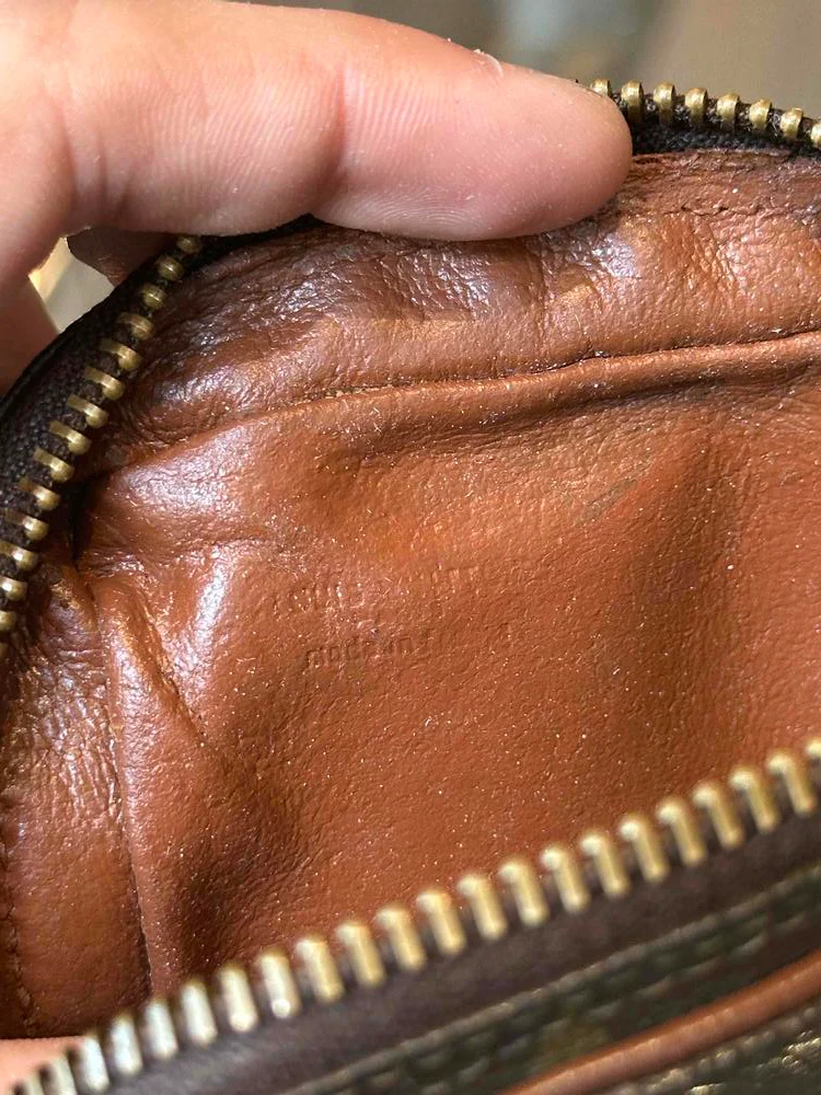 80s Louis Vuitton Mini Danube Monogram Crossbody - Image 11