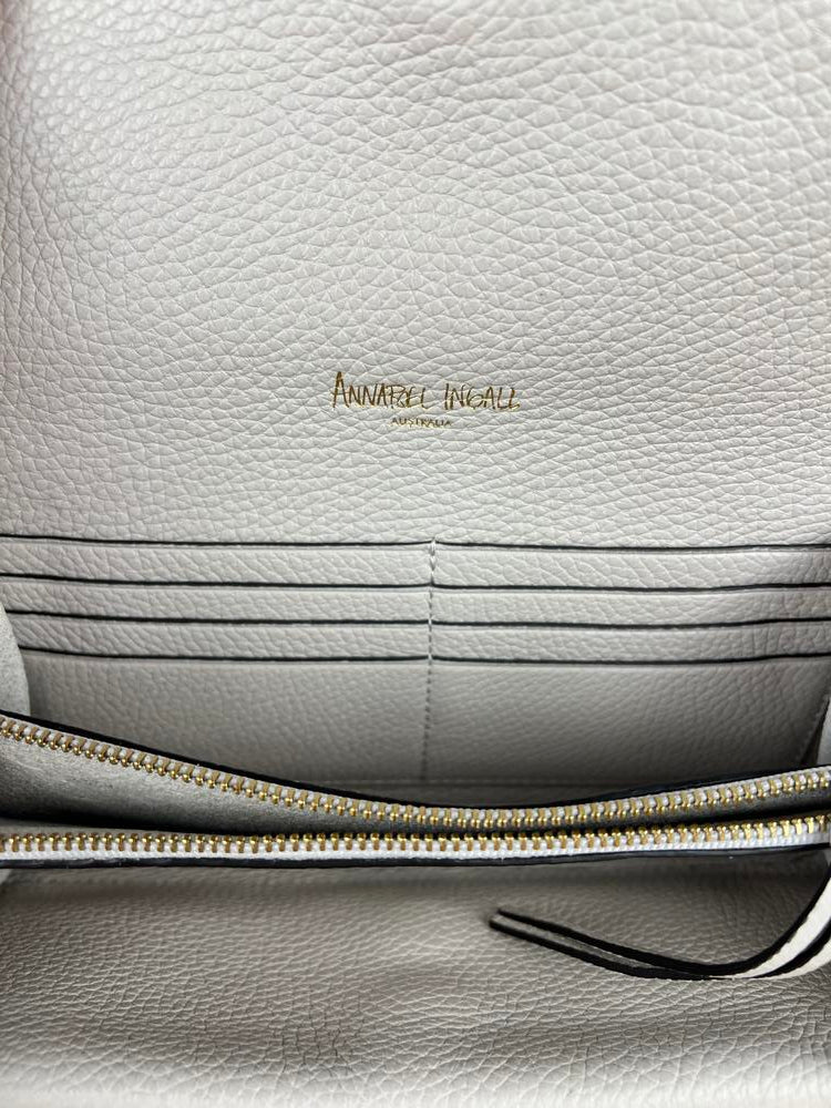 Anabell Ingall Leather Wallet - Image 11