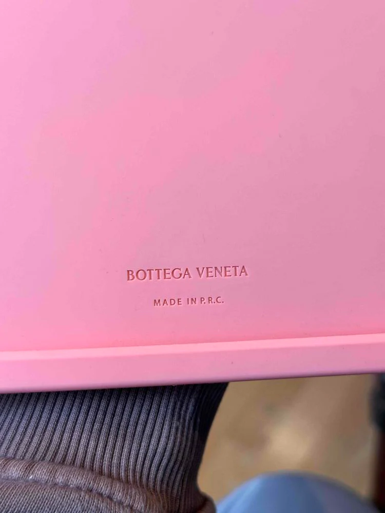 Bottega Pink Silicone iPad Case - Image 4