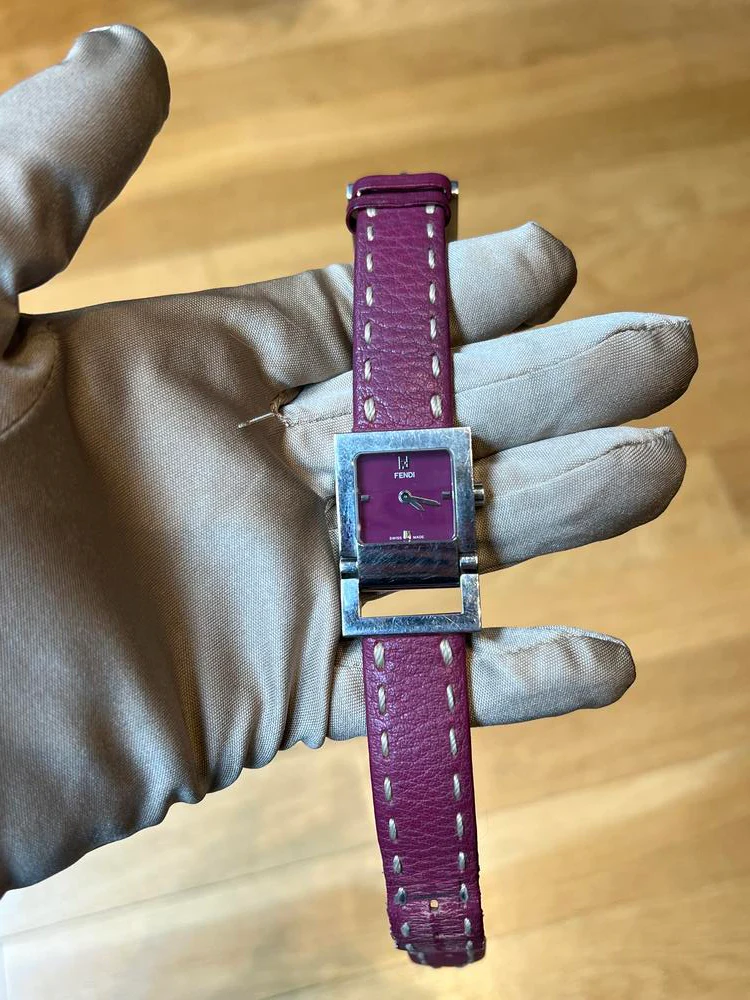 Fendi Magenta Leather 26mm Watch - Image 3