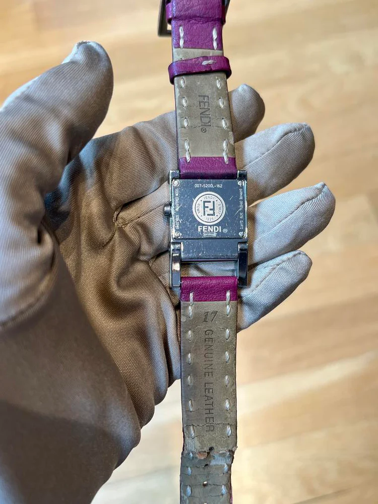 Fendi Magenta Leather 26mm Watch - Image 4