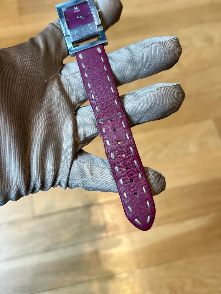 Fendi Magenta Leather 26mm Watch - Image 9