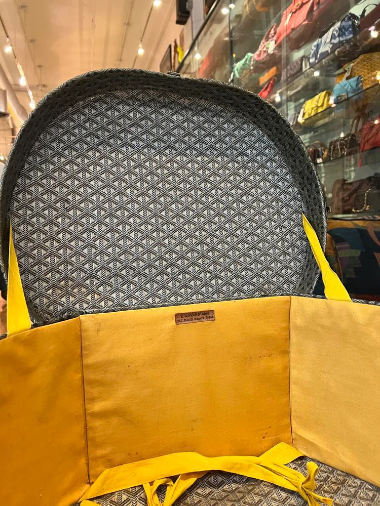 Goyard Vintage Rare Large Boîte Chapeau Hat Box - Image 12